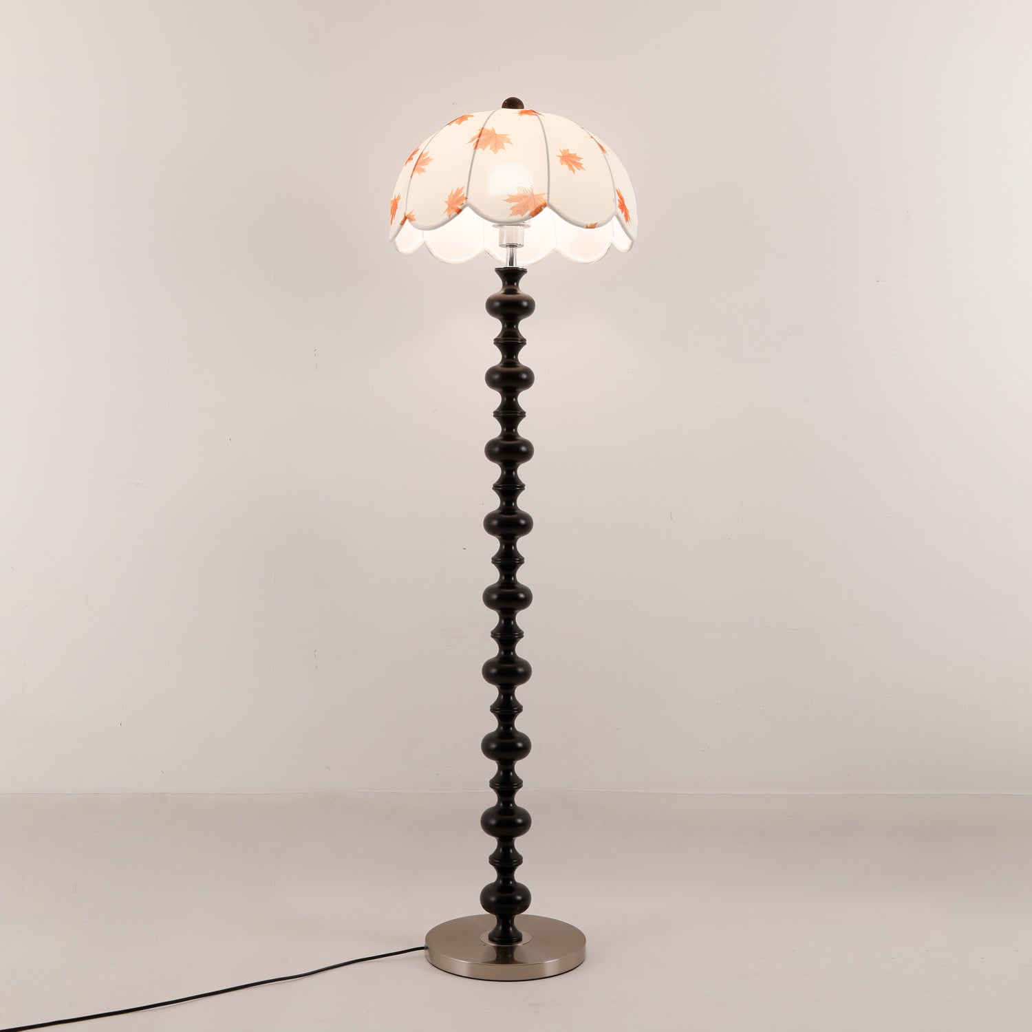 Lysander Floor Lamp - Blowlighting