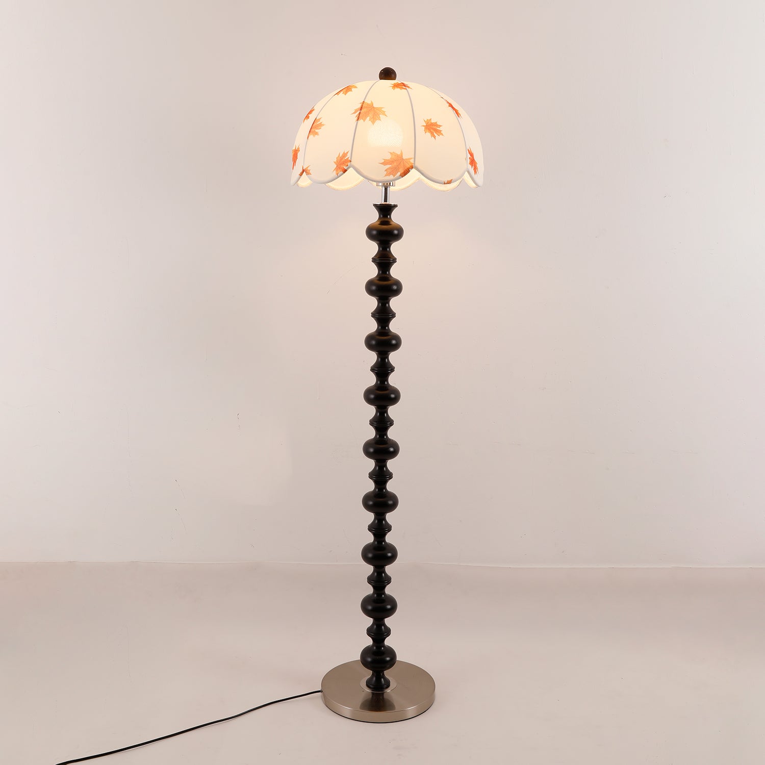Lysander Floor Lamp - Blowlighting