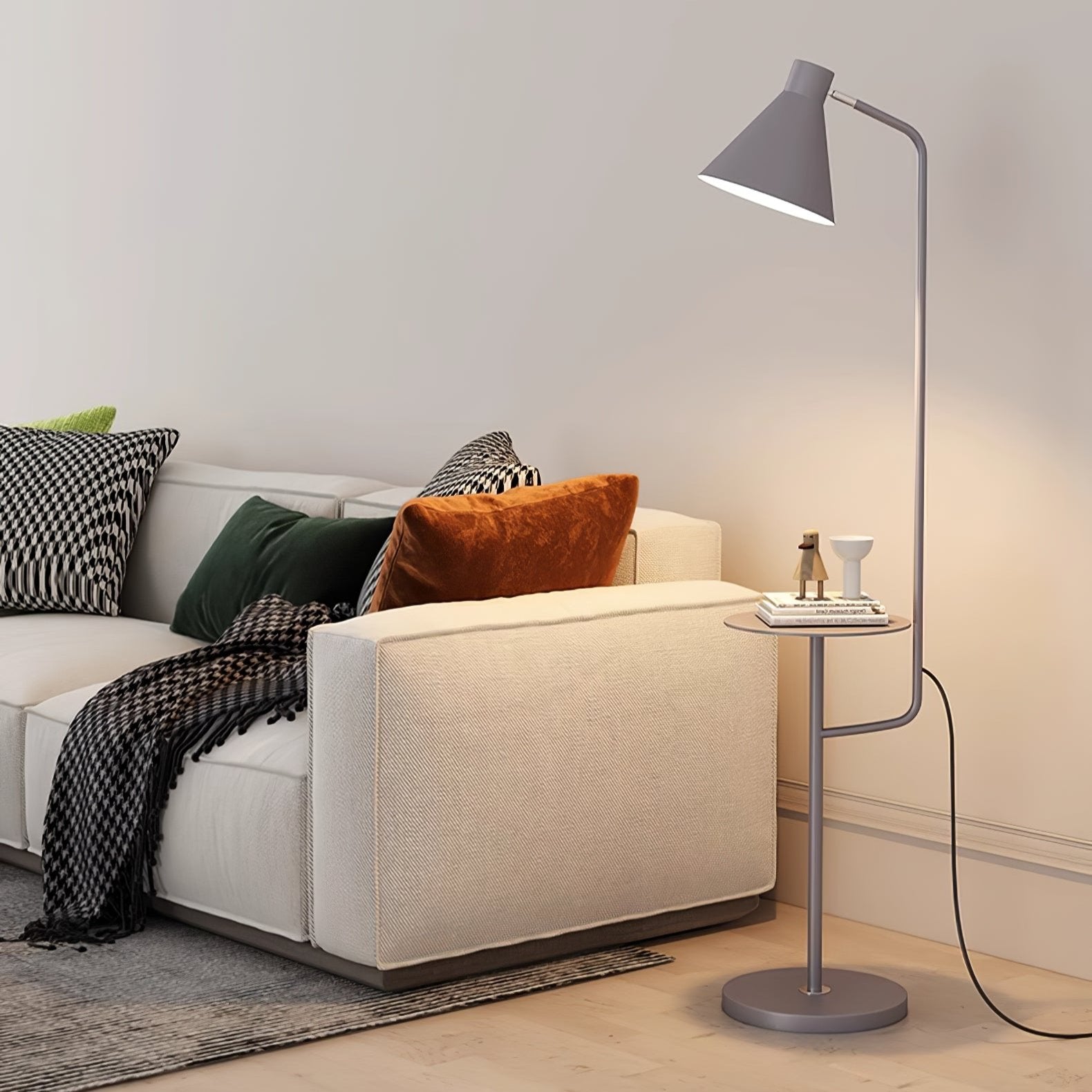 Macaroon Floor Lamp - Blowlighting