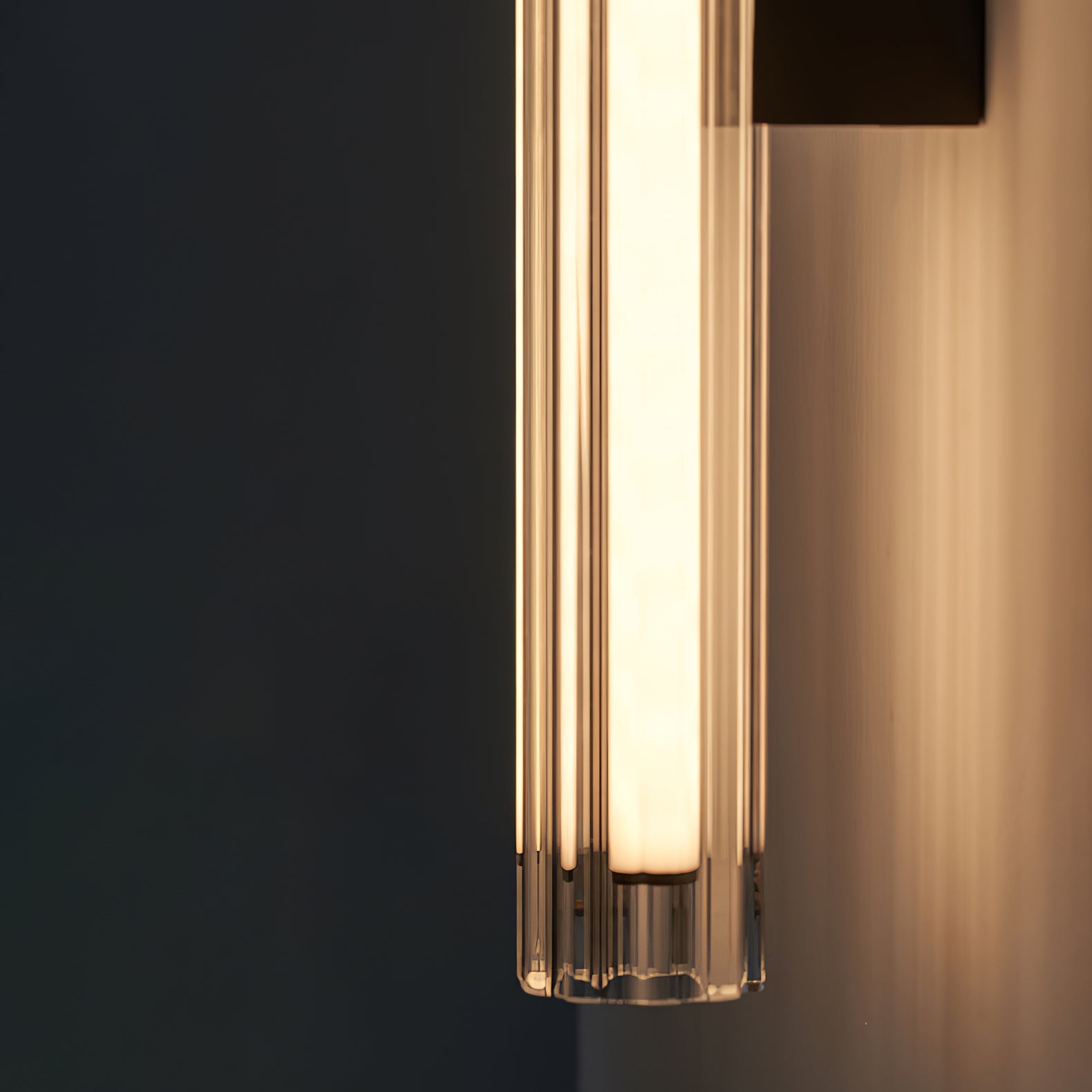 Macie Wall Lamp - Blowlighting