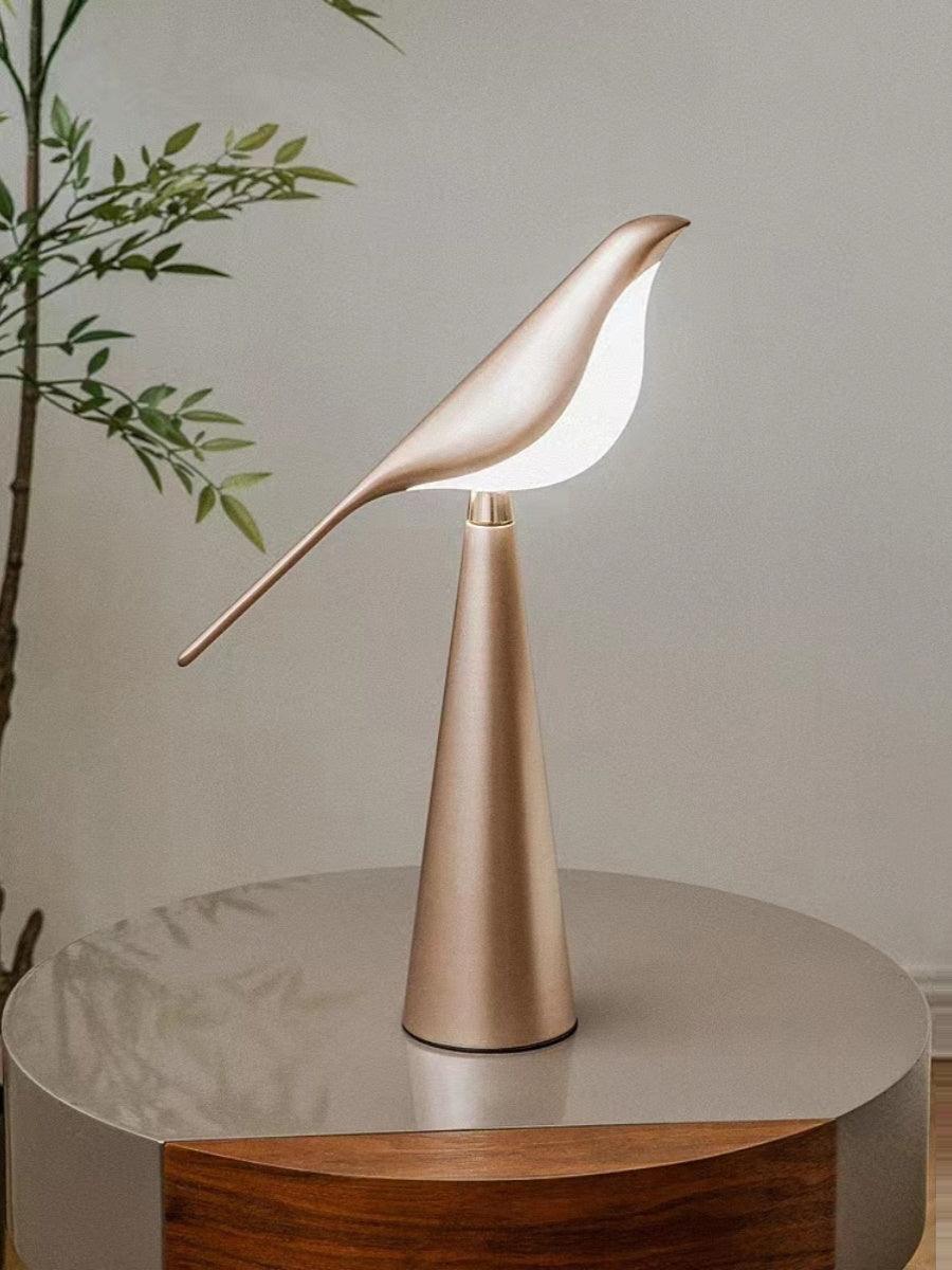 Magpie Art Table Lamp - Blowlighting