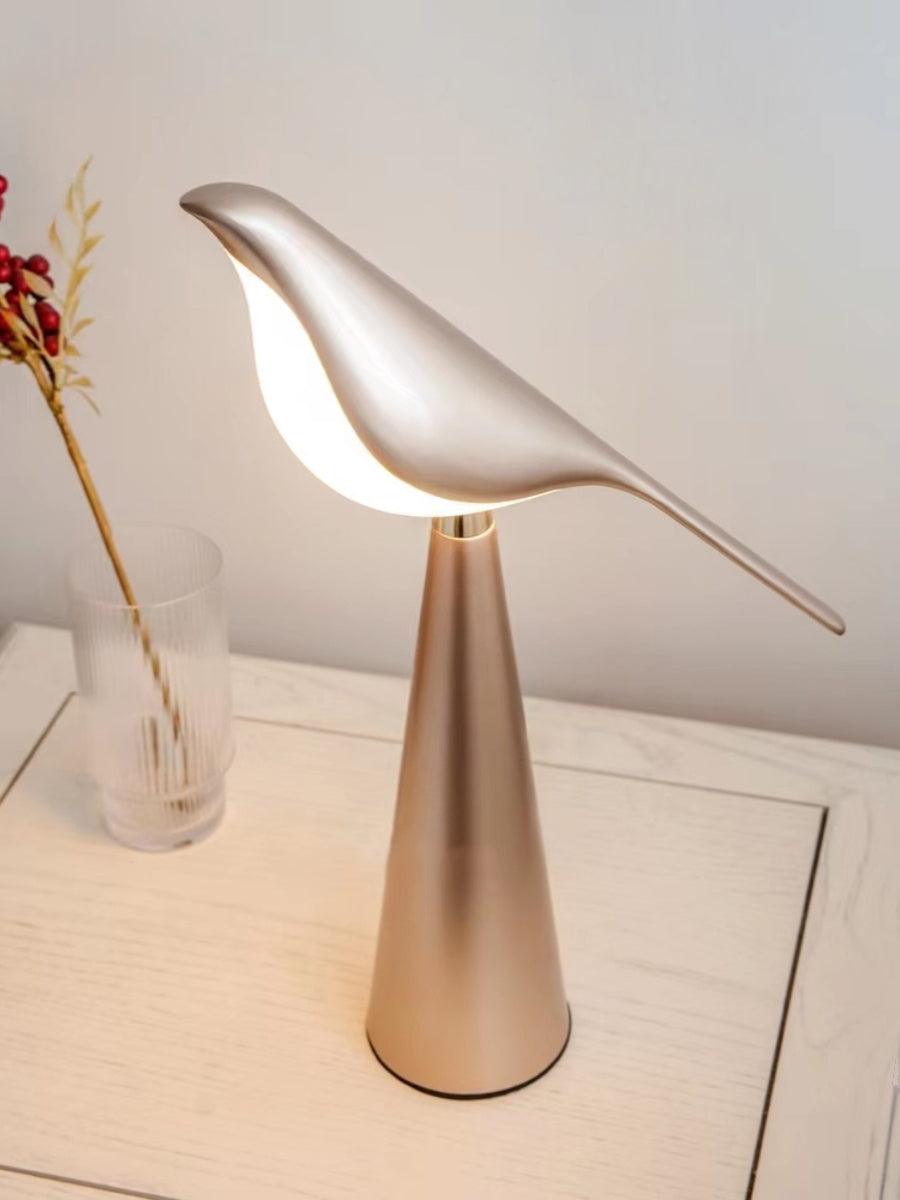 Magpie Art Table Lamp - Blowlighting