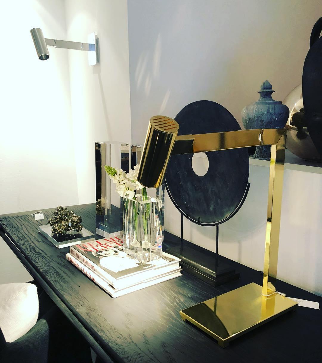 Mahari Table Lamp - Blowlighting