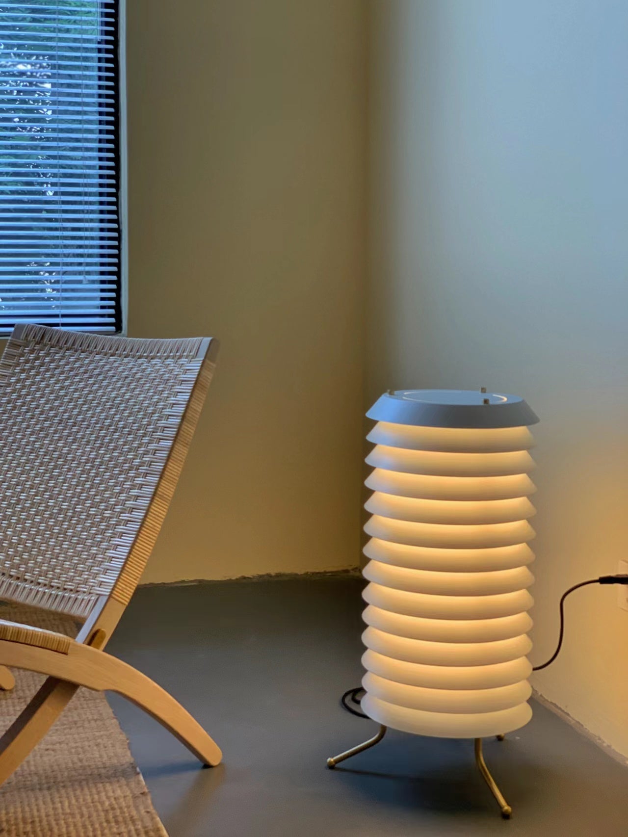 Baltic Tower Table Lamp - Blowlighting