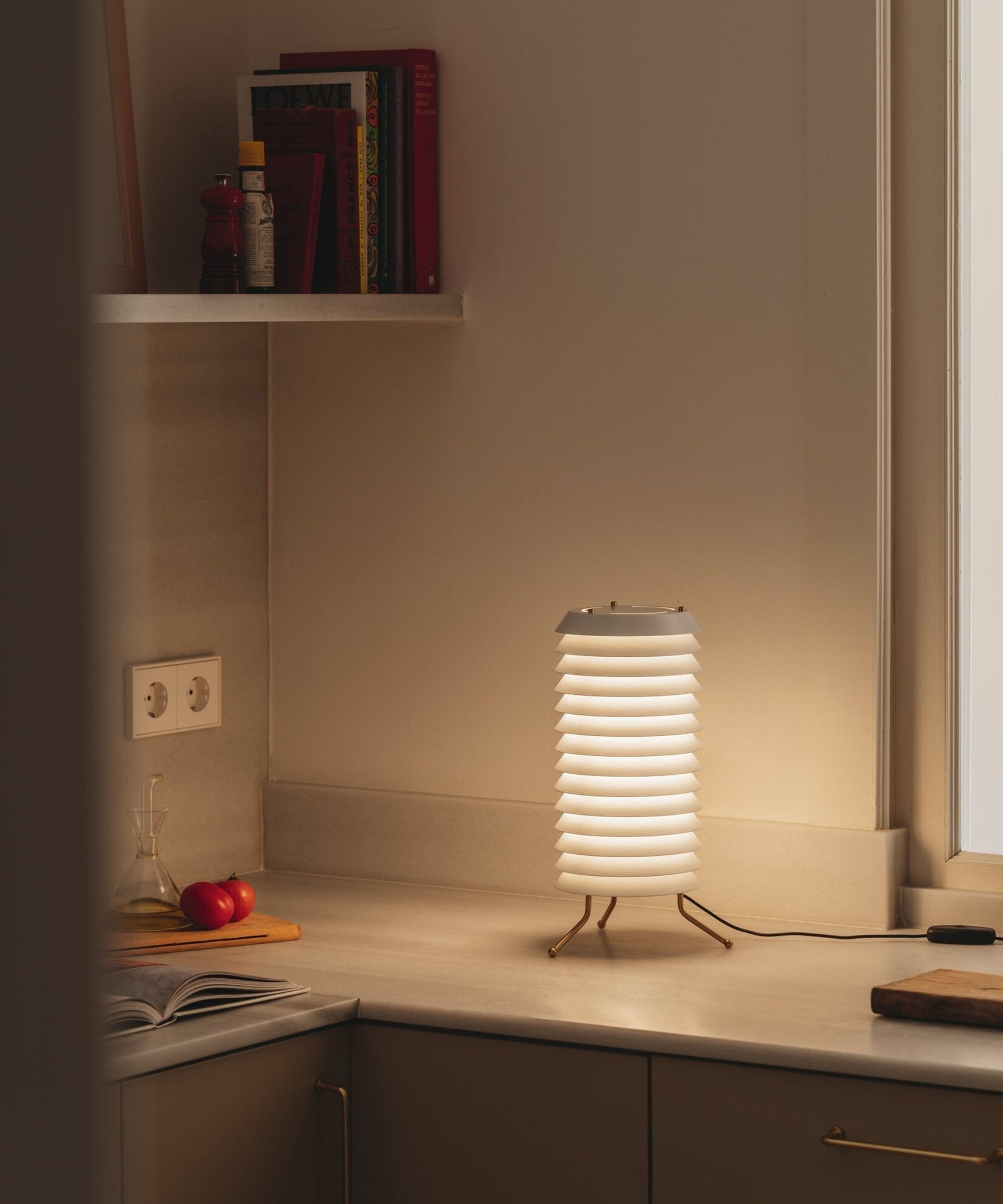 Baltic Tower Table Lamp - Blowlighting