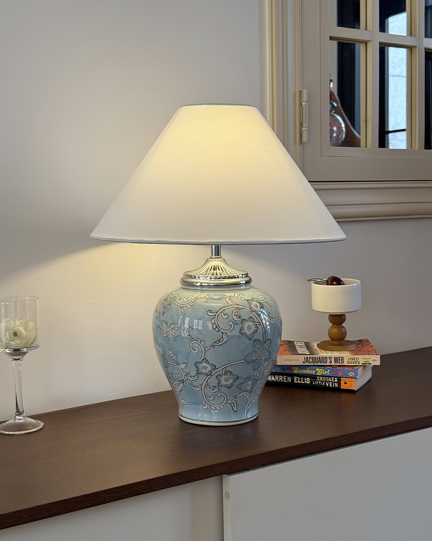 FloriGlow Artistic Ceramic Table Lamp