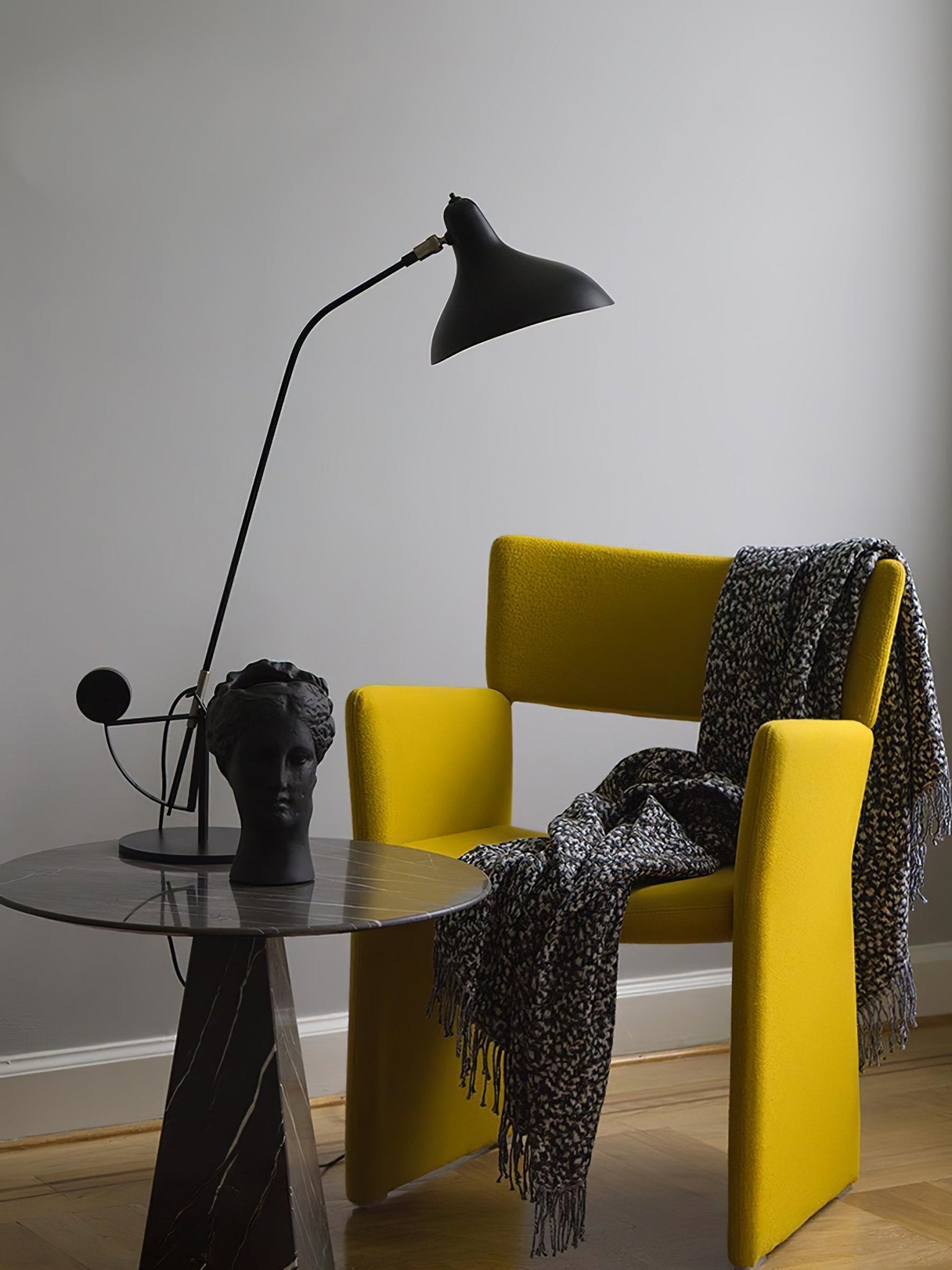 Oculus Arm Table Lamp - Blowlighting