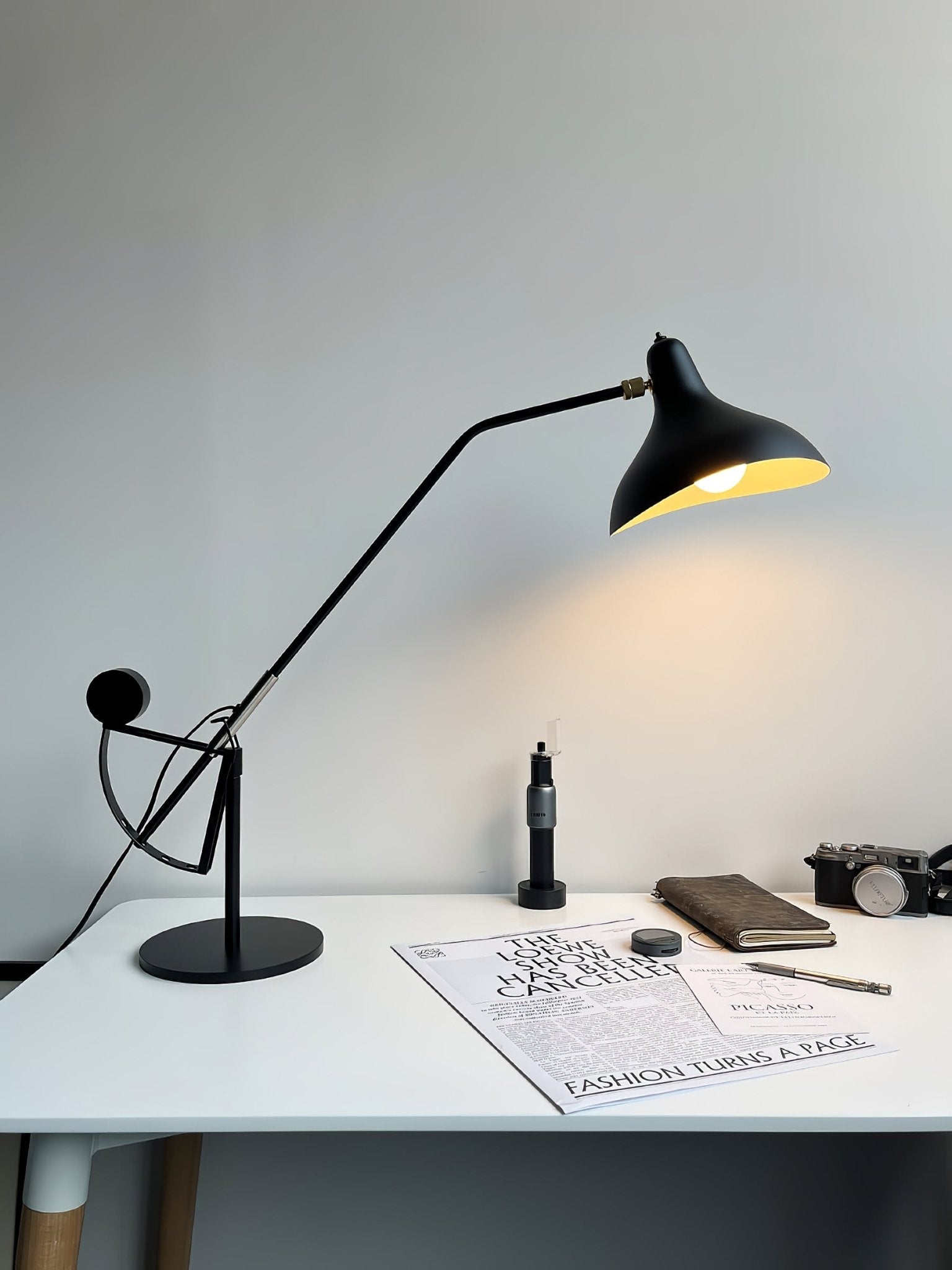 Oculus Arm Table Lamp - Blowlighting