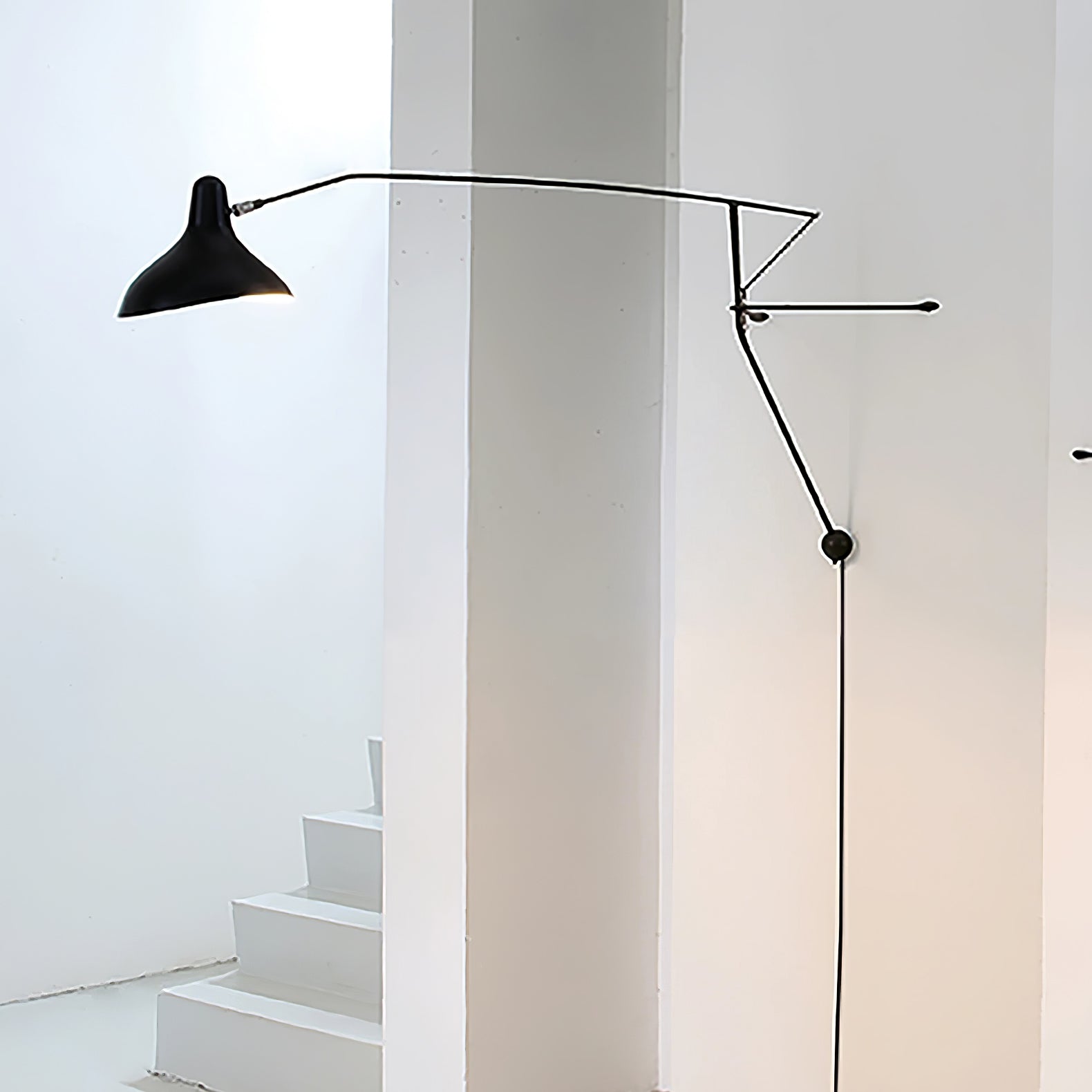 Mantis Arm Wall Lamp - Blowlighting