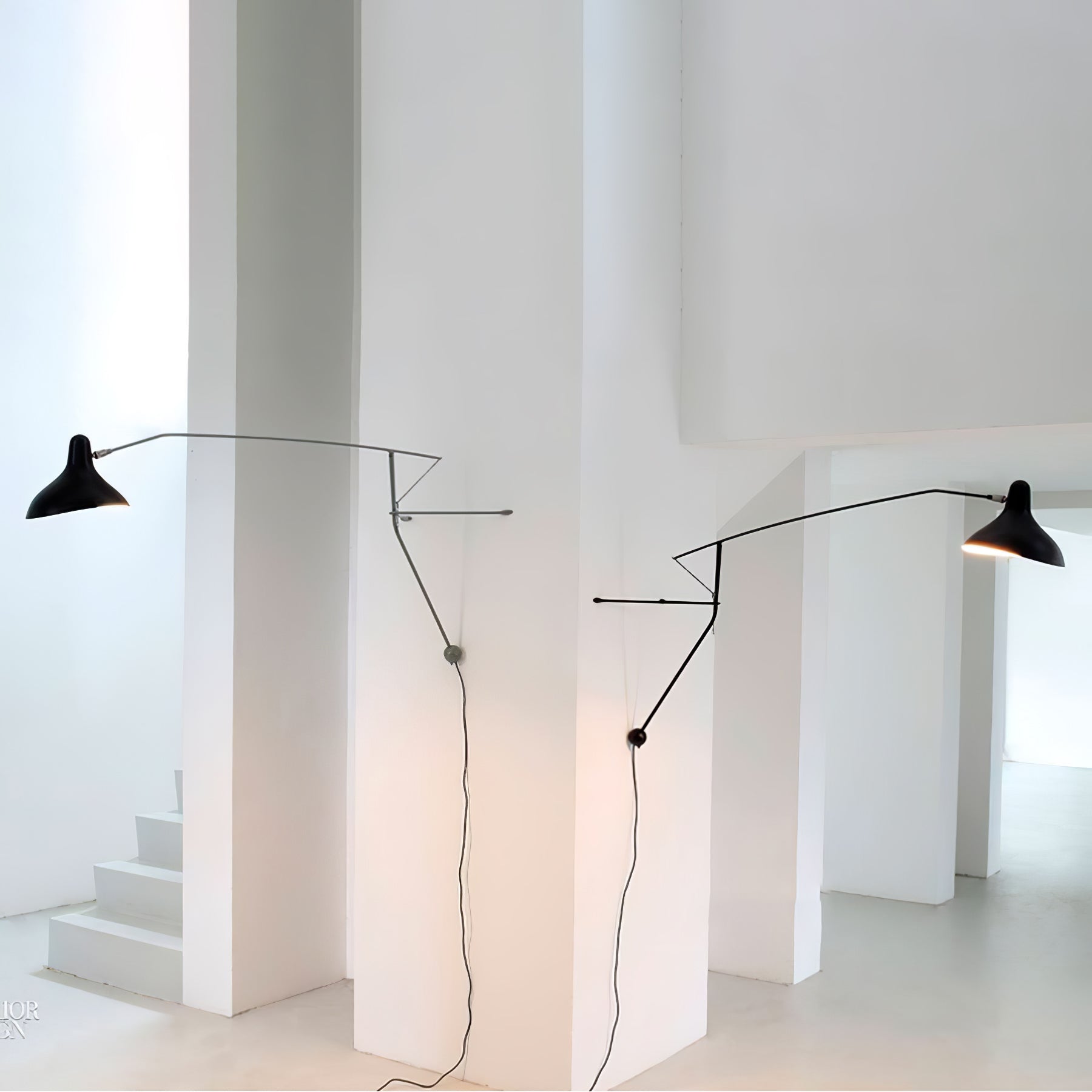 Mantis Arm Wall Lamp - Blowlighting