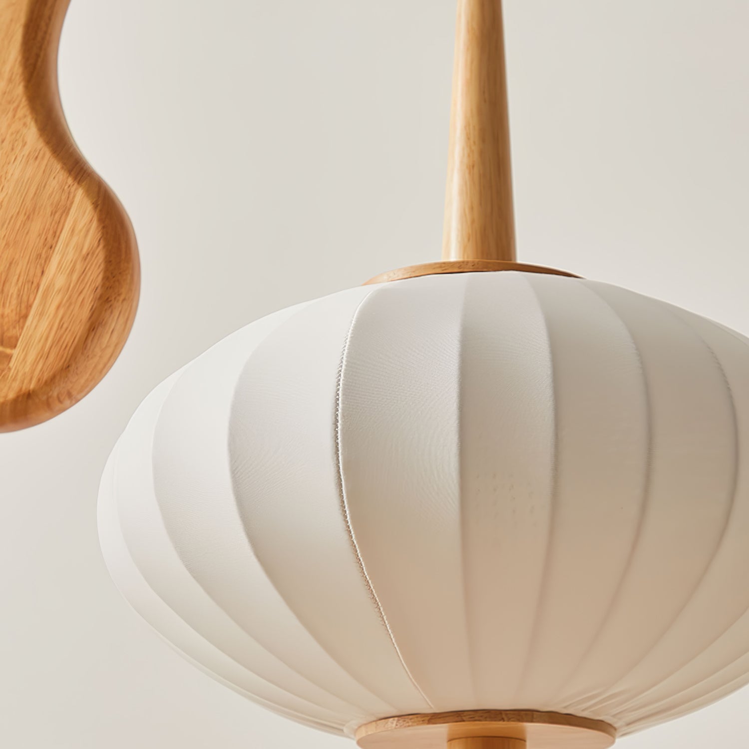 Mantis Wood Floor Lamp - Blowlighting