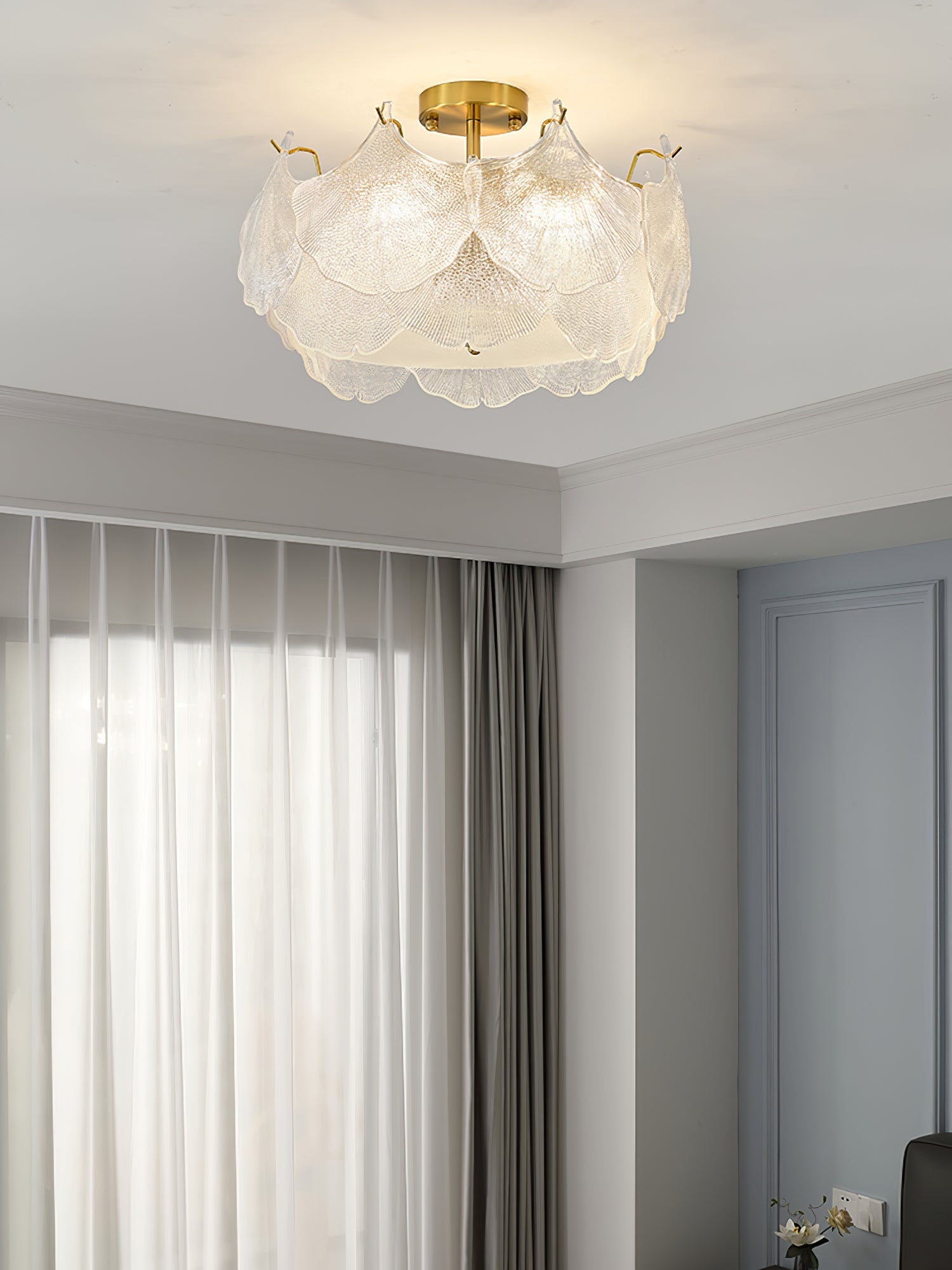 Maple Leaf Cluster Ceiling Light - Blowlighting