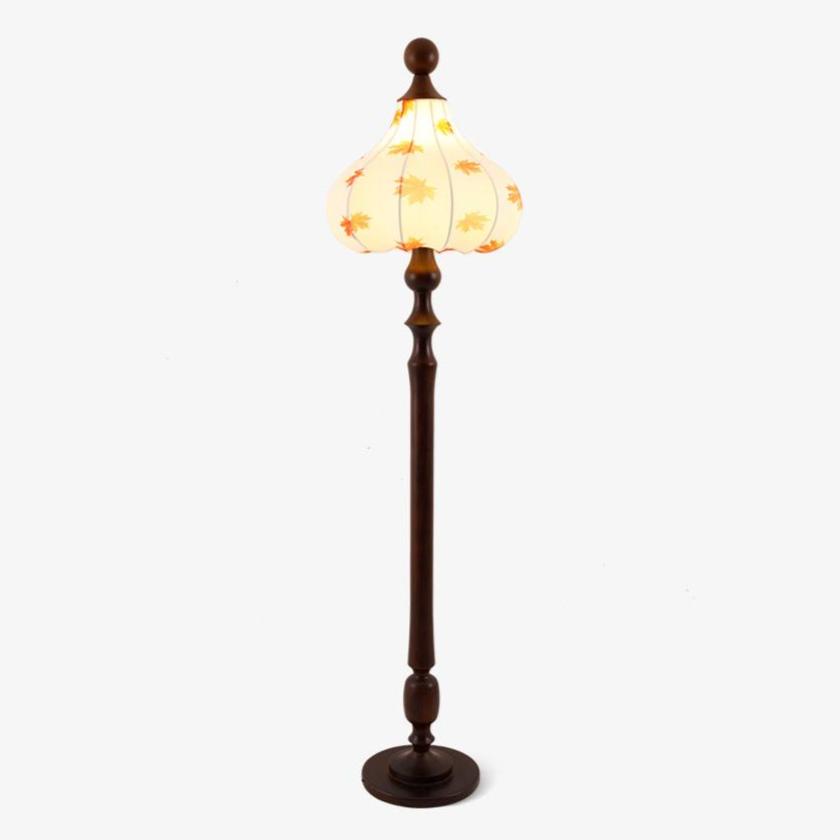 Maple Pear Floor Lamp - Blowlighting