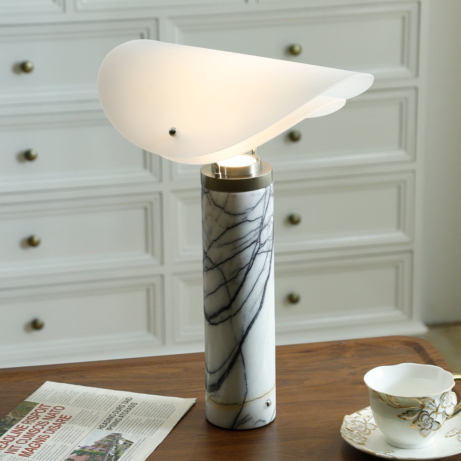 Inorielis Sculptural Travertine Table Lamp - Blowlighting