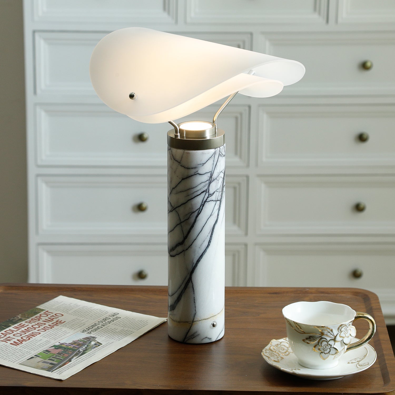 Inorielis Sculptural Travertine Table Lamp - Blowlighting