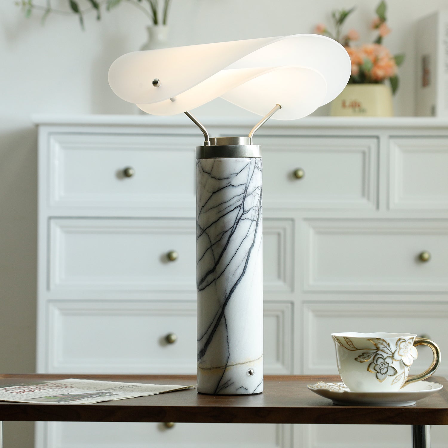 Inorielis Sculptural Travertine Table Lamp - Blowlighting