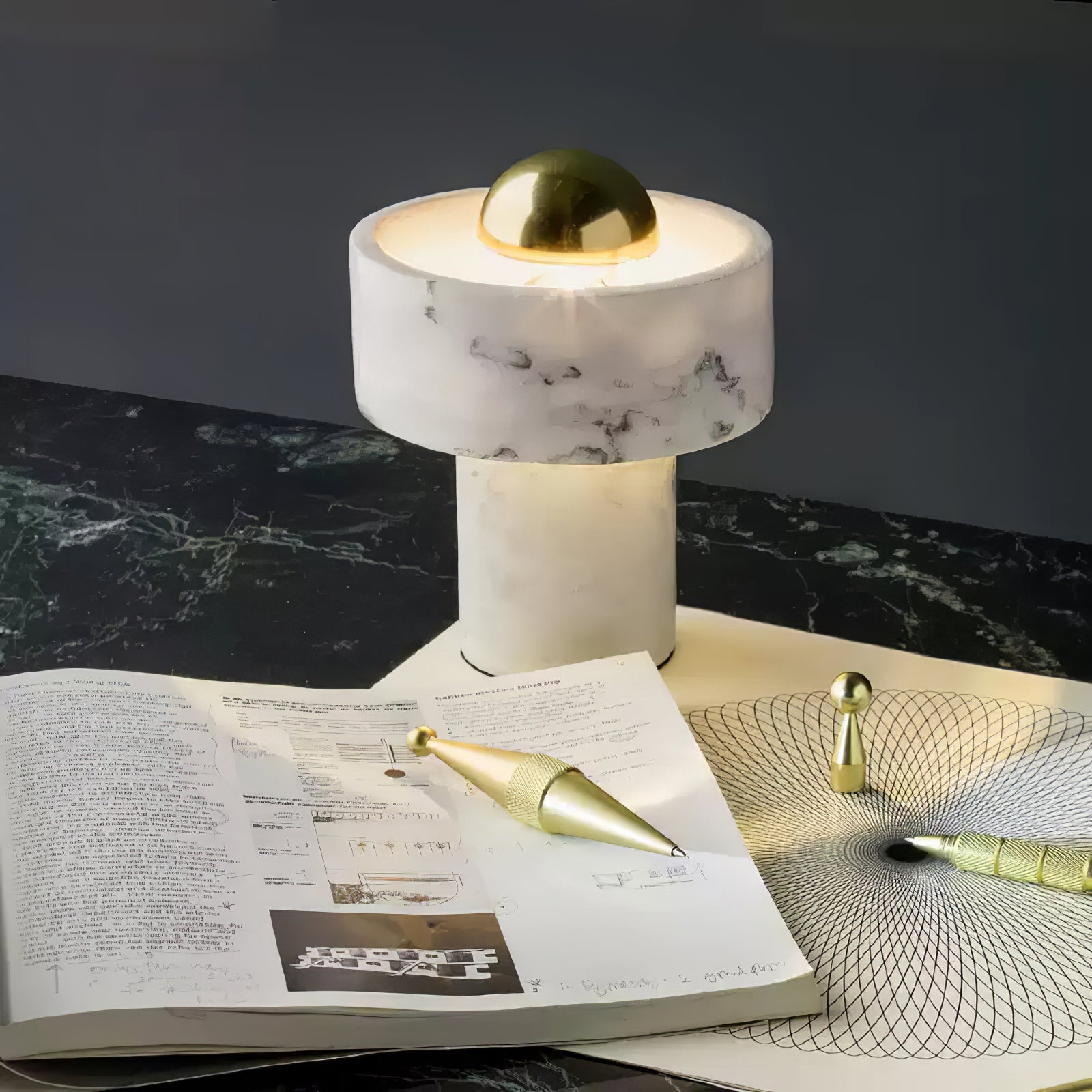 Marble Aura Table Lamp - Blowlighting
