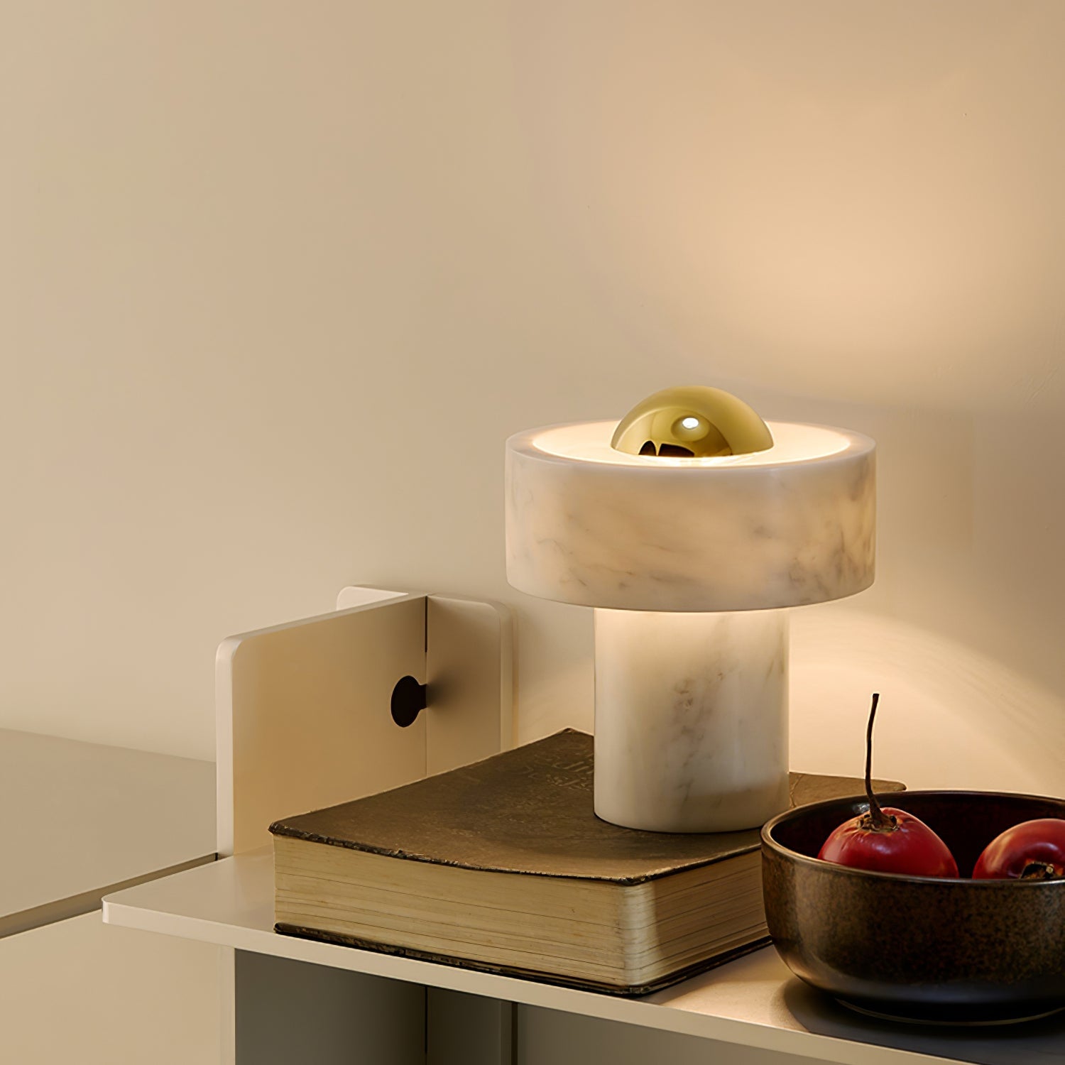 Marble Aura Table Lamp - Blowlighting