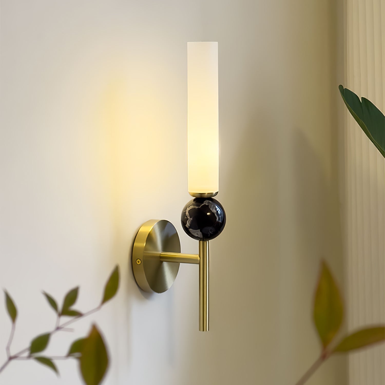 Marble Vertical Wall Lamp - Blowlighting