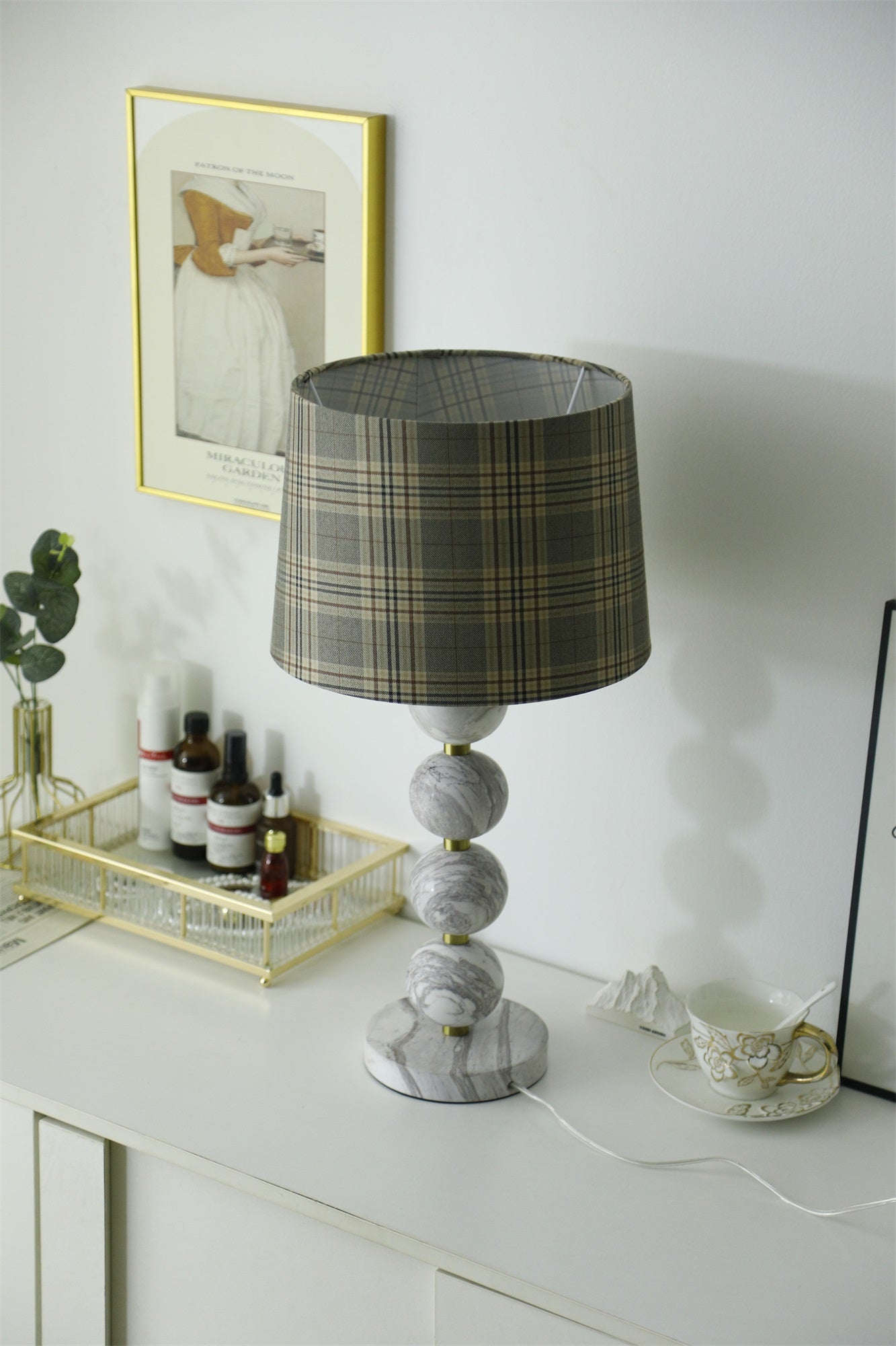 Marbliss Table Lamp - Blowlighting