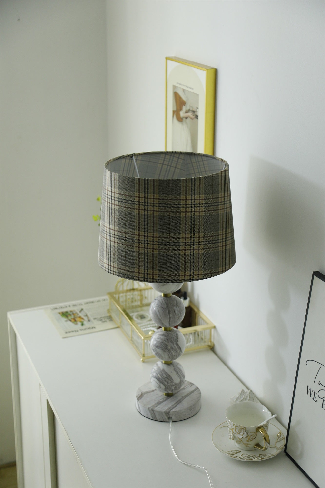 Marbliss Table Lamp - Blowlighting