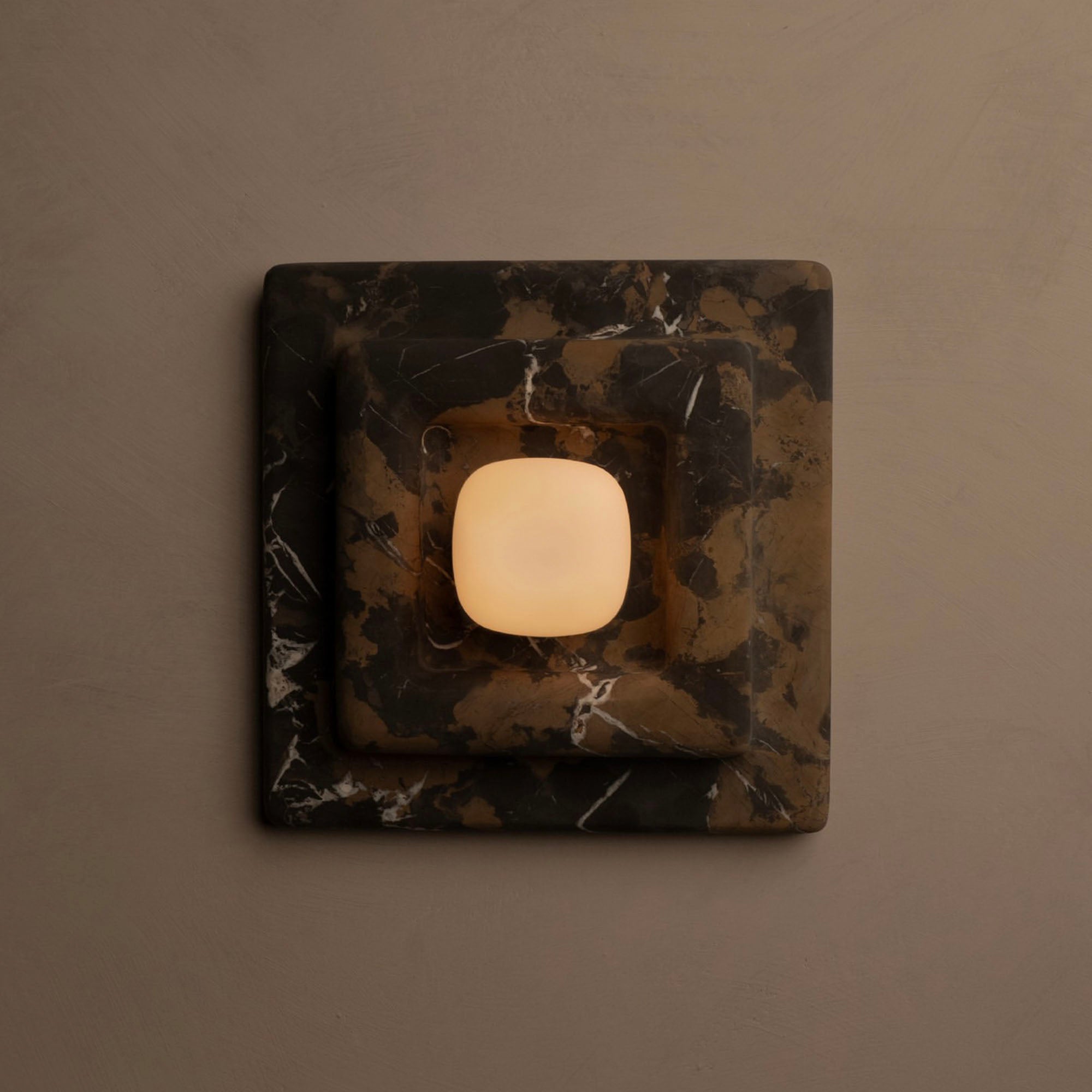 Marblume Square Wall Lamp - Vakkerlight