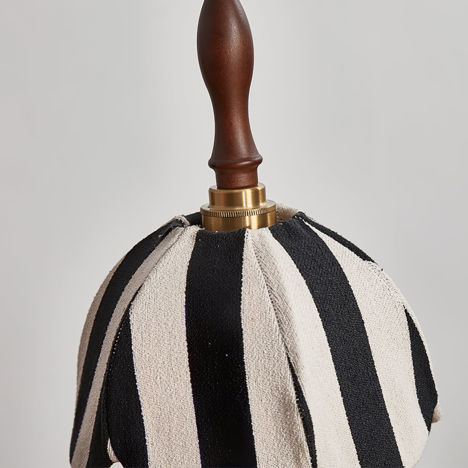 Marbre Stripe Pendant Light - Blowlighting