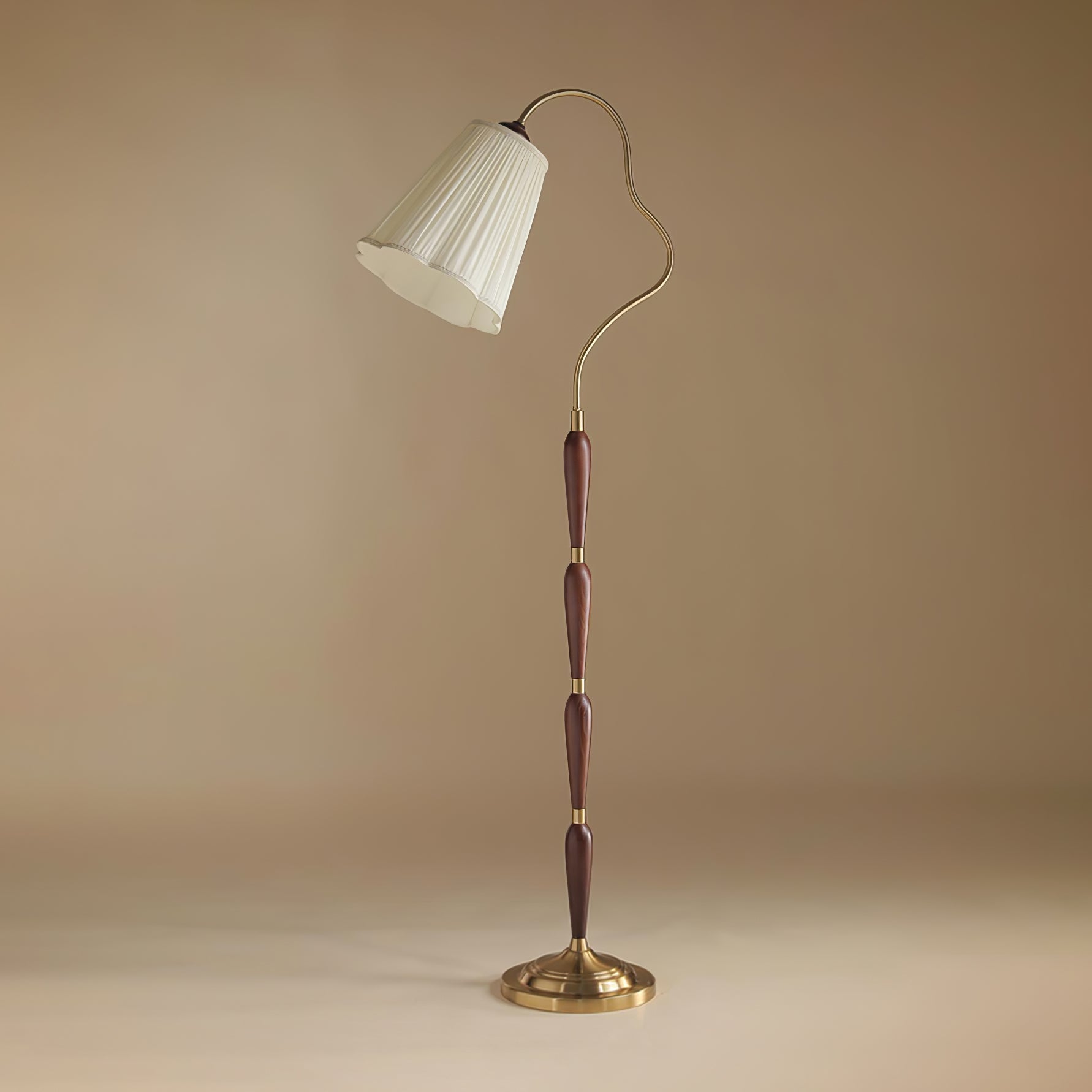 Marcellus Arc Floor Lamp - Blowlighting