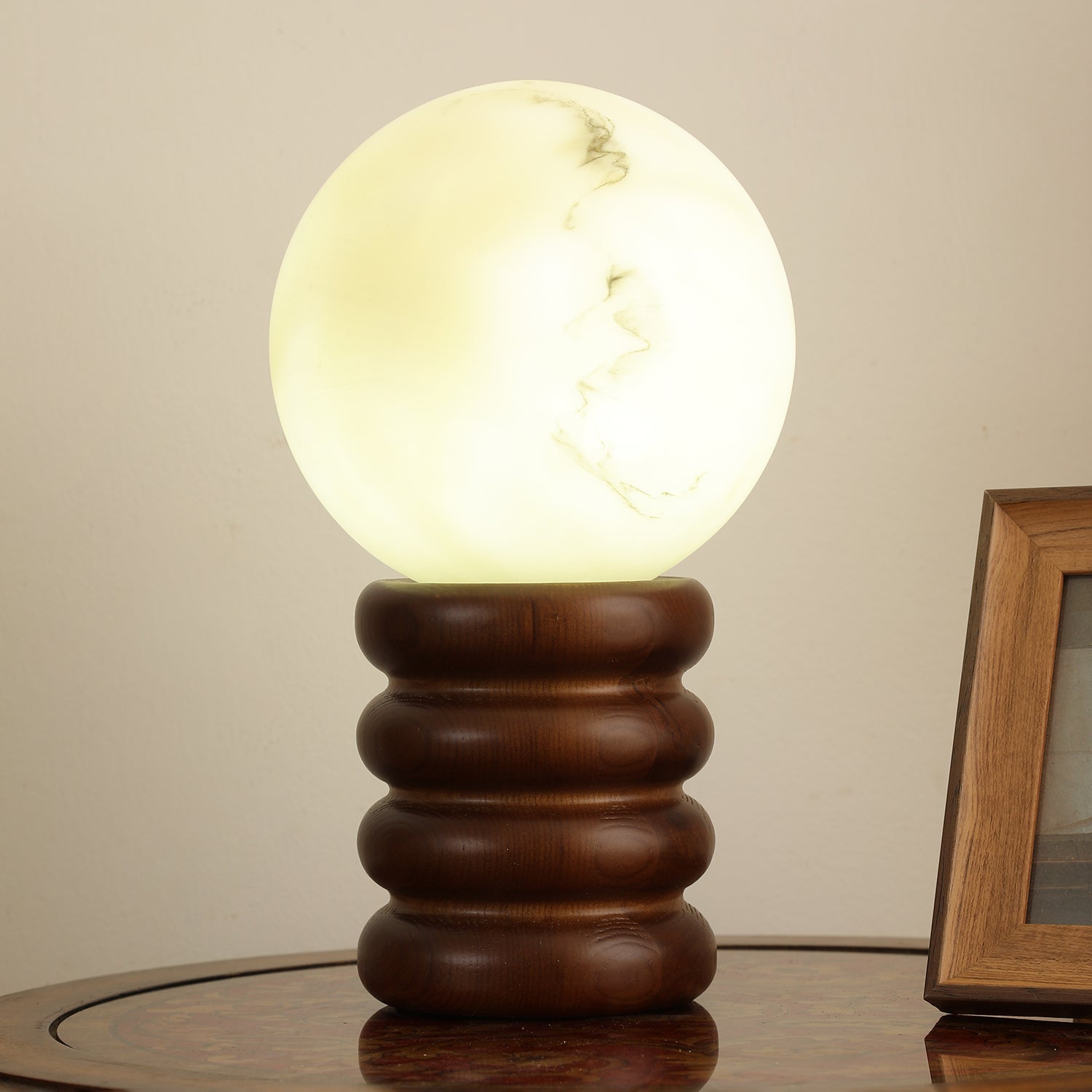 Marcus Table Lamp - Blowlighting
