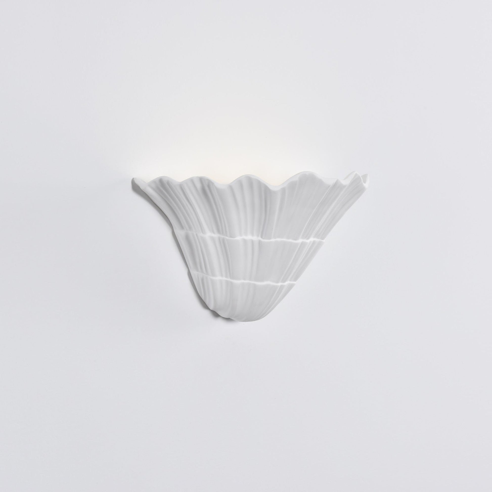 Lydia Modern Metal Wall Light - Blowlighting