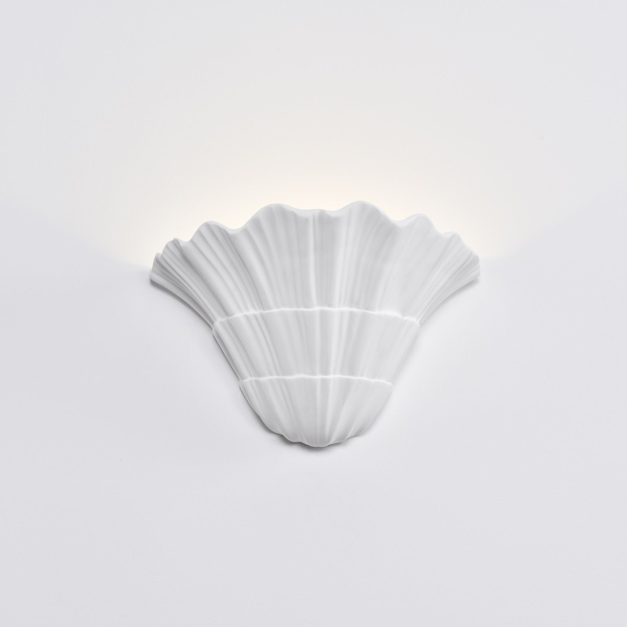 Lydia Modern Metal Wall Light - Blowlighting