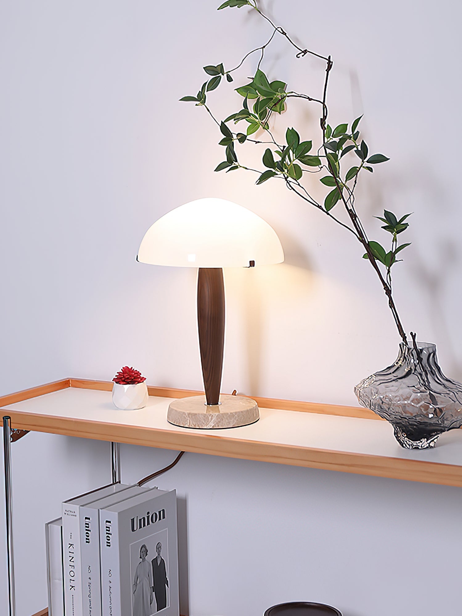Jackson Minimalist Glass Table Lamp - Blowlighting