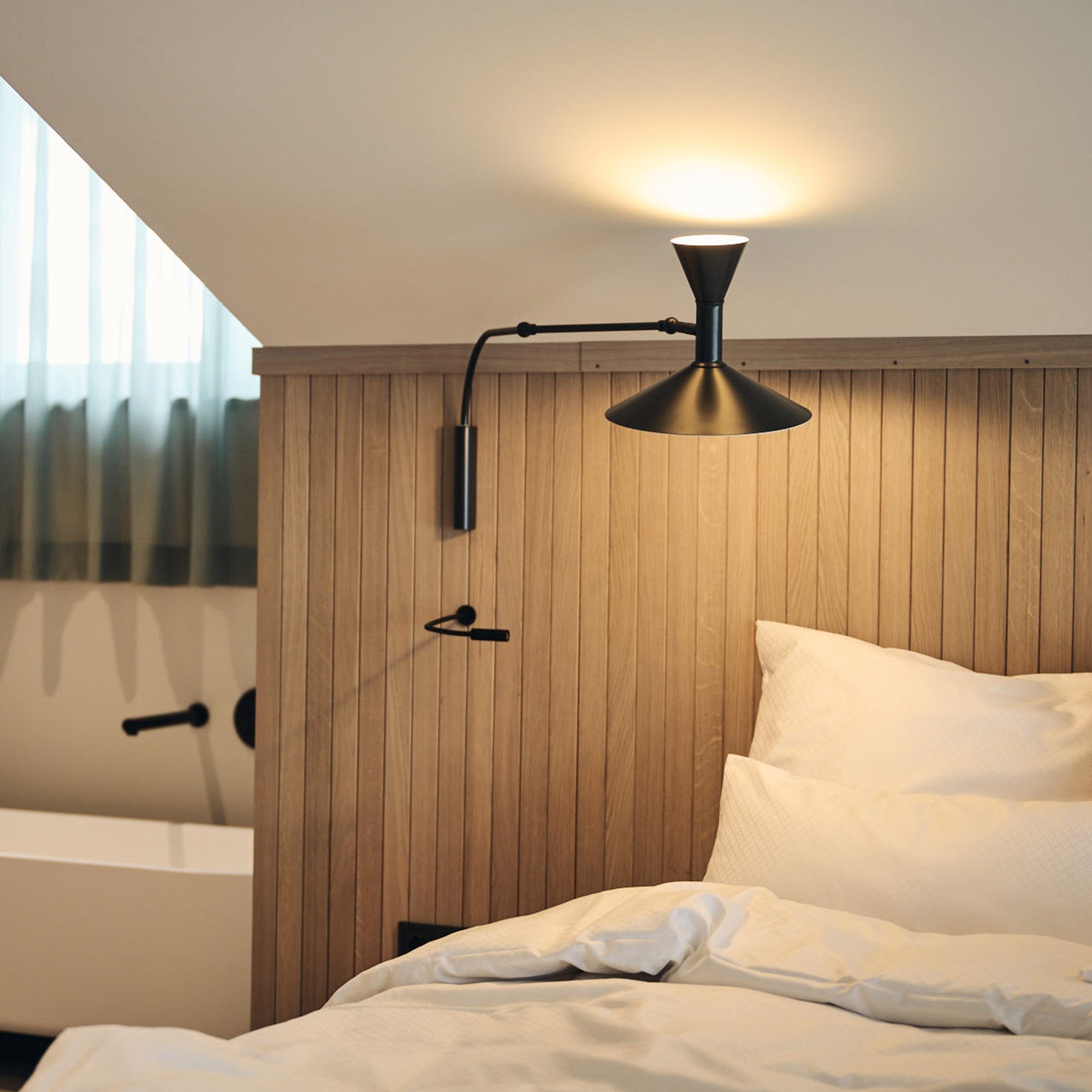 Marseille Plug-in Wall Light - Blowlighting