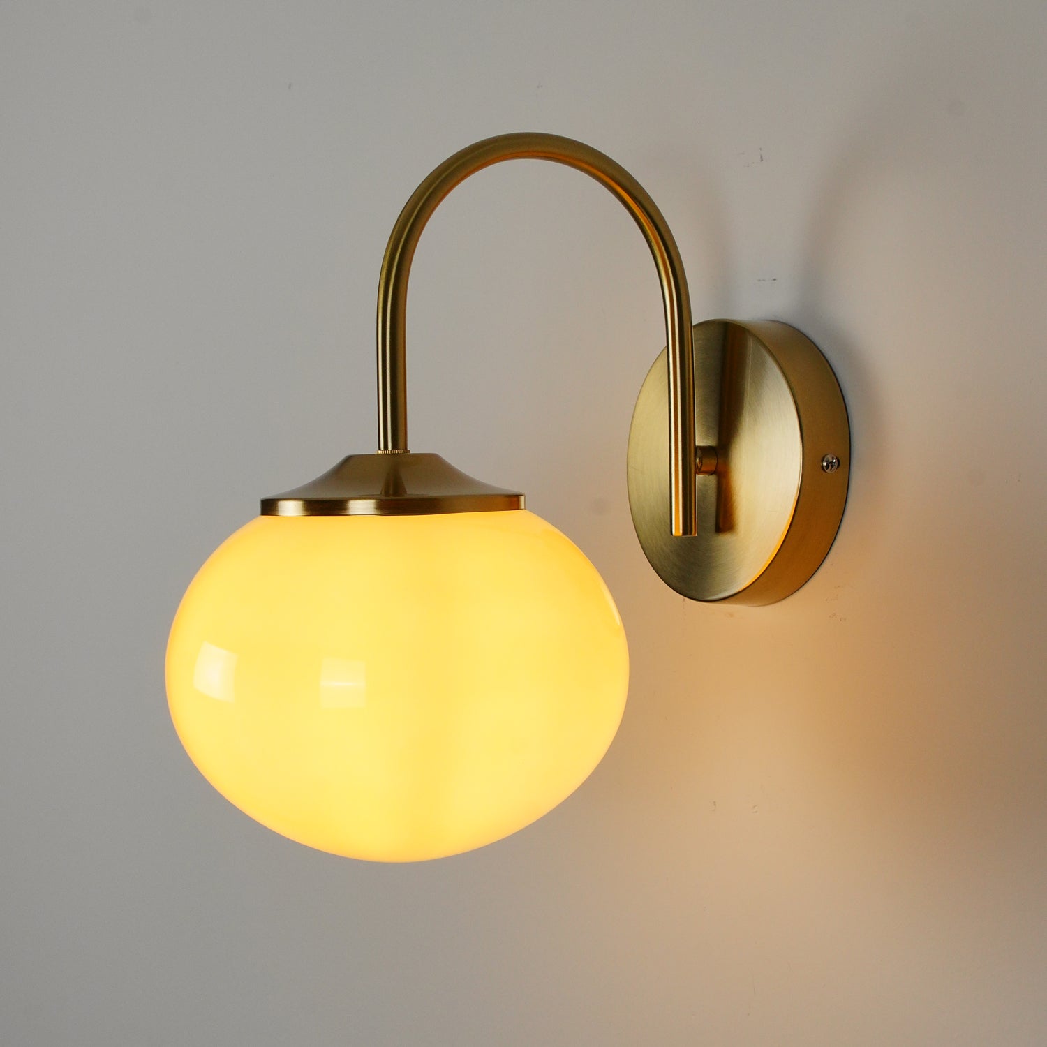 Marshmallow Wall Lamp - Blowlighting