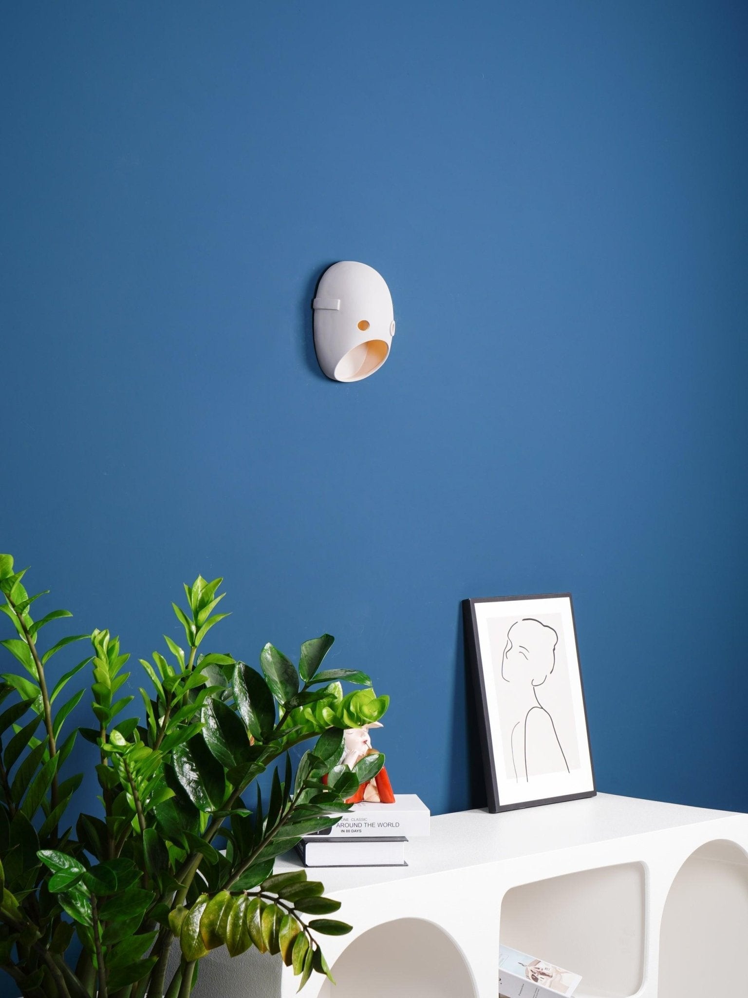 Mask Wall Light - Blowlighting