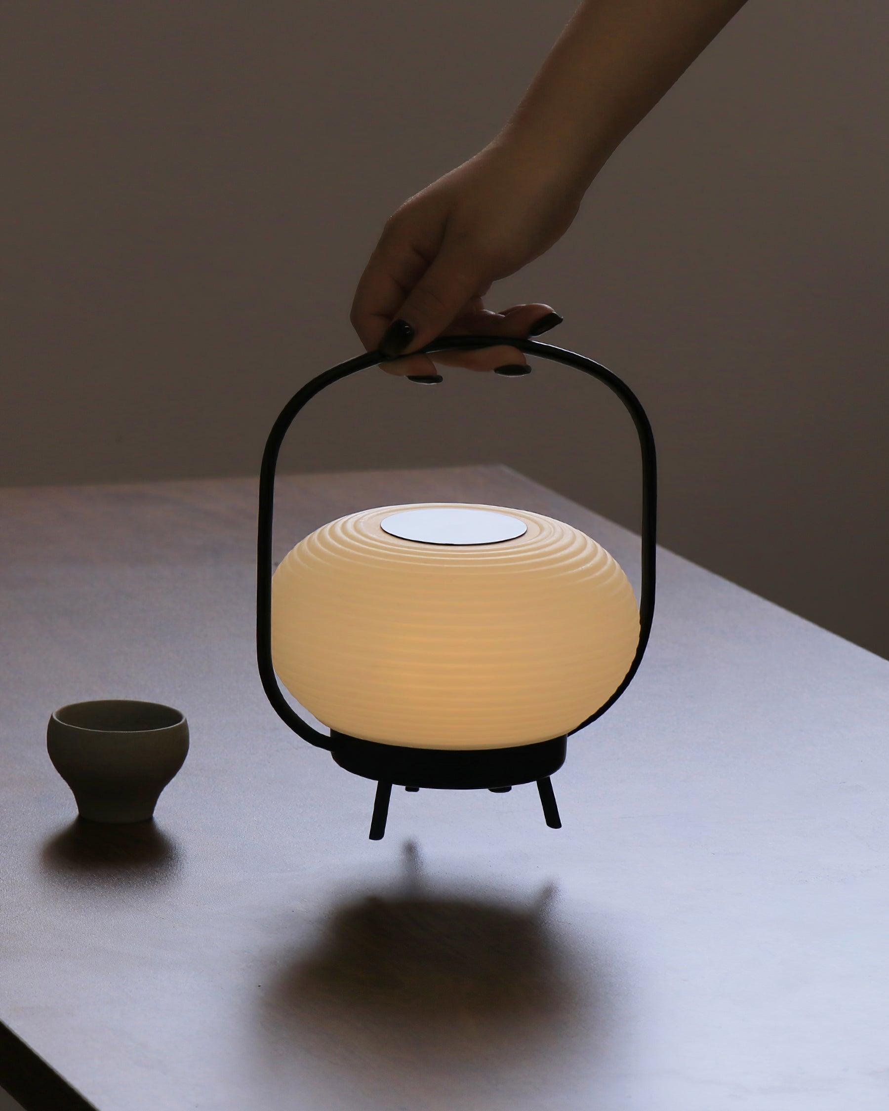 Masker Portable Table Light - Blowlighting