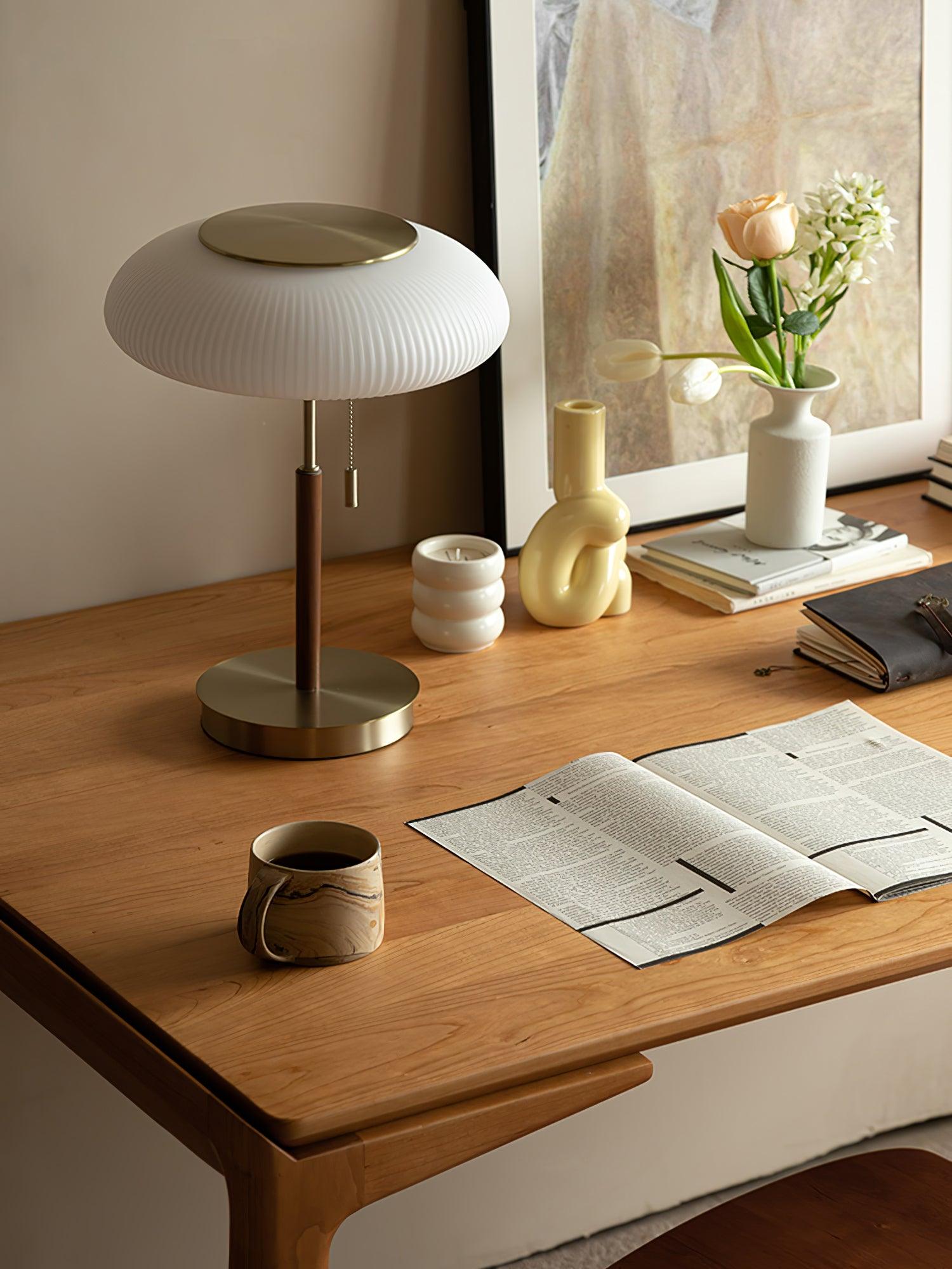 Matsutake Mushroom Table Lamp - Blowlighting