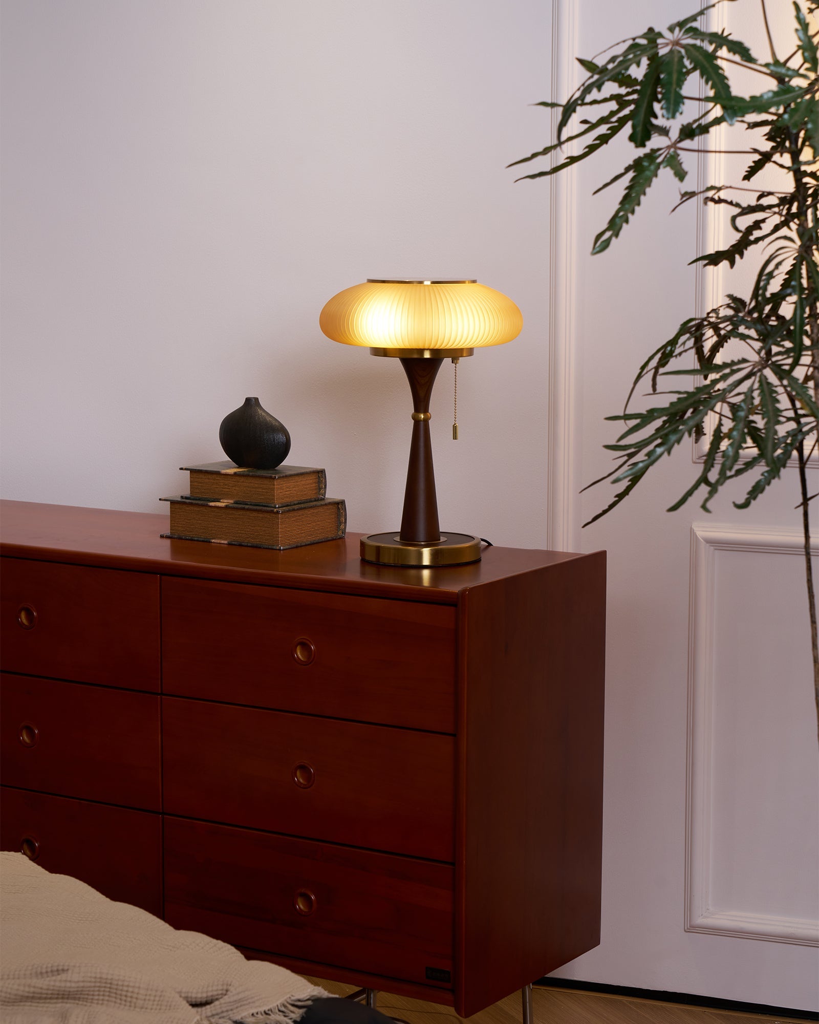 Matsutake Table Lamp - Blowlighting