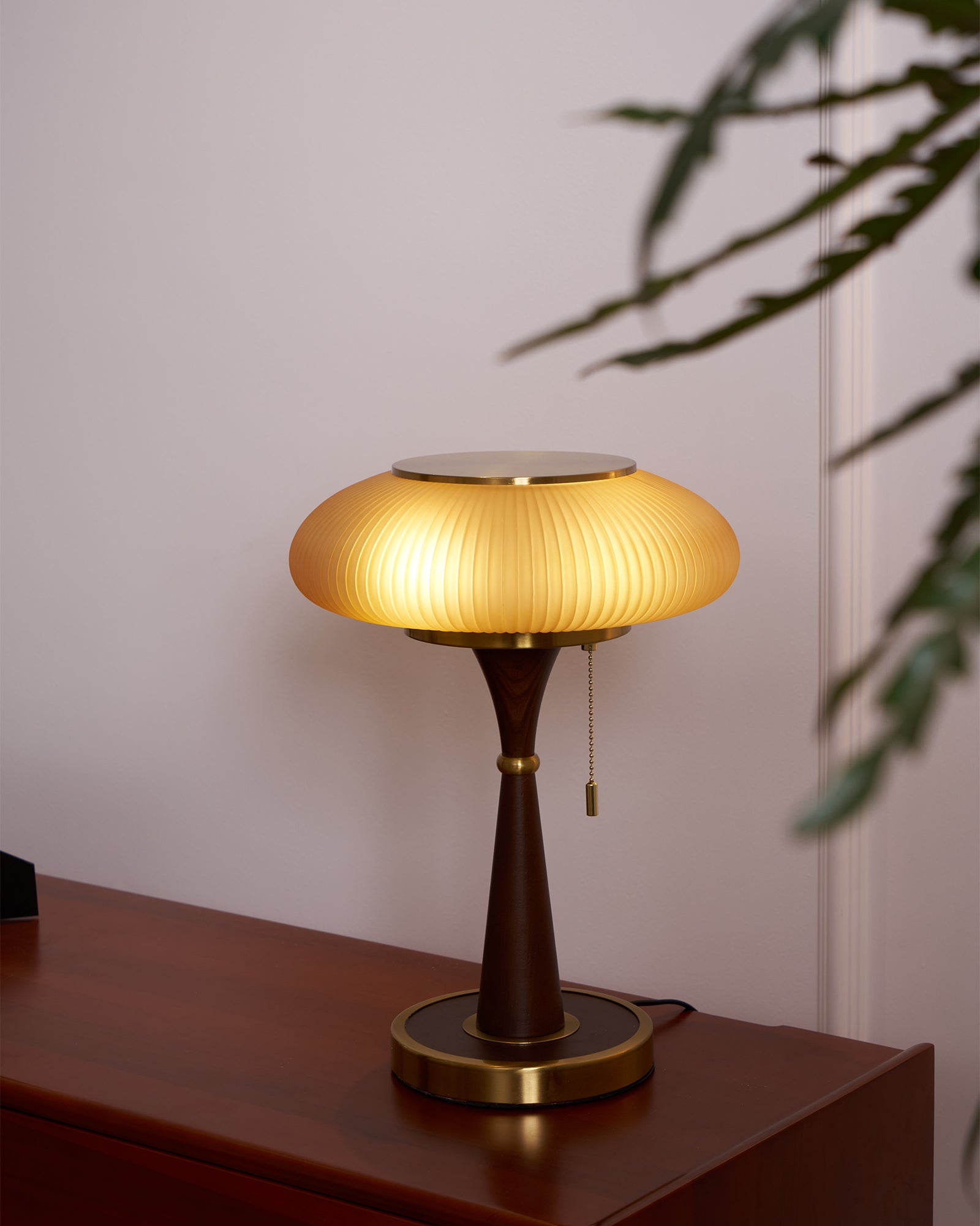 Matsutake Table Lamp - Blowlighting