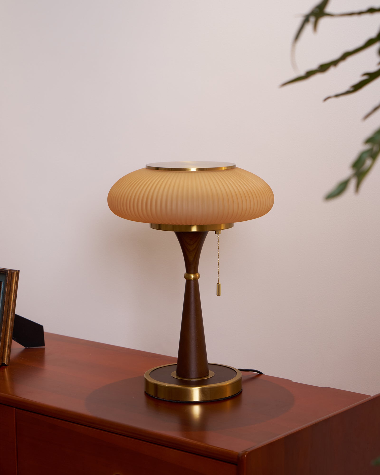 Matsutake Table Lamp - Blowlighting