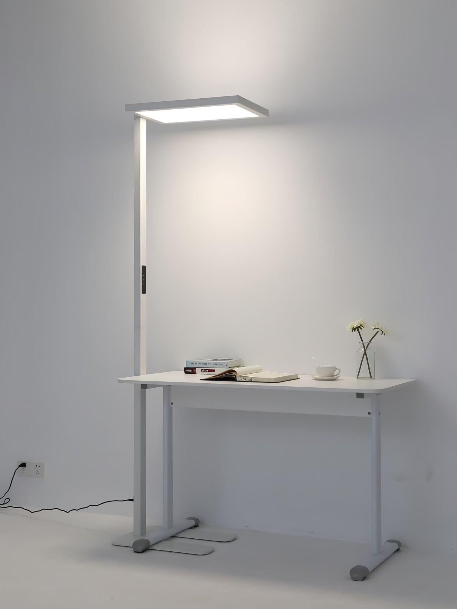 Cithaara Sleek Metal Floor Lamp - Blowlighting