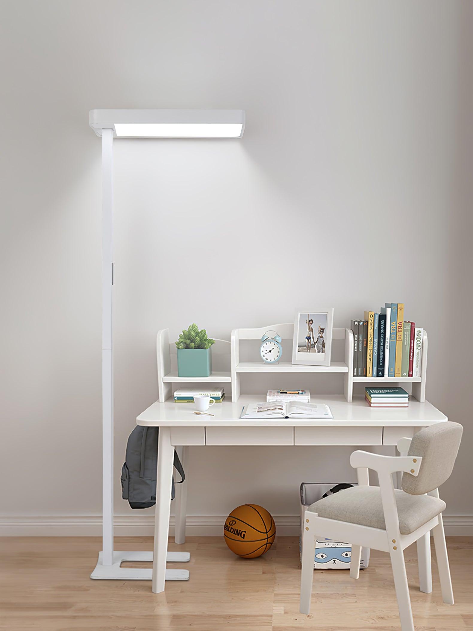 Cithaara Sleek Metal Floor Lamp - Blowlighting