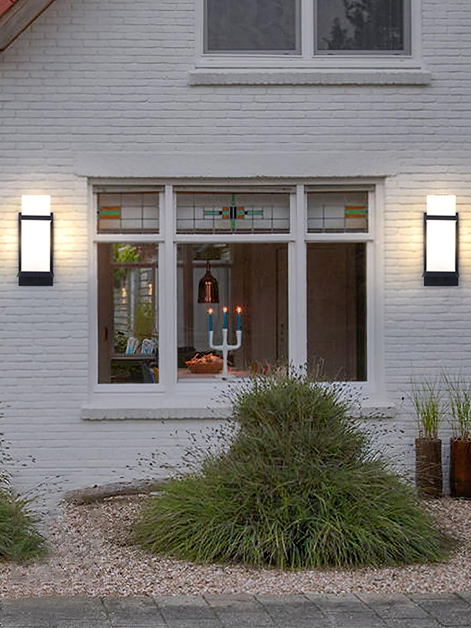 Mcdade Outdoor Wall Light - Blowlighting