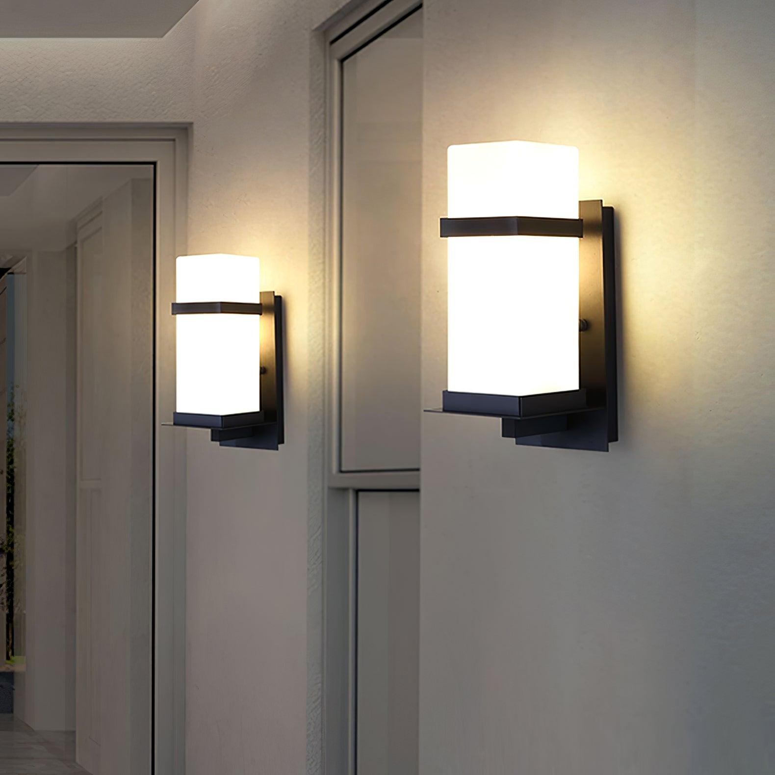 Mcdade Outdoor Wall Light - Blowlighting