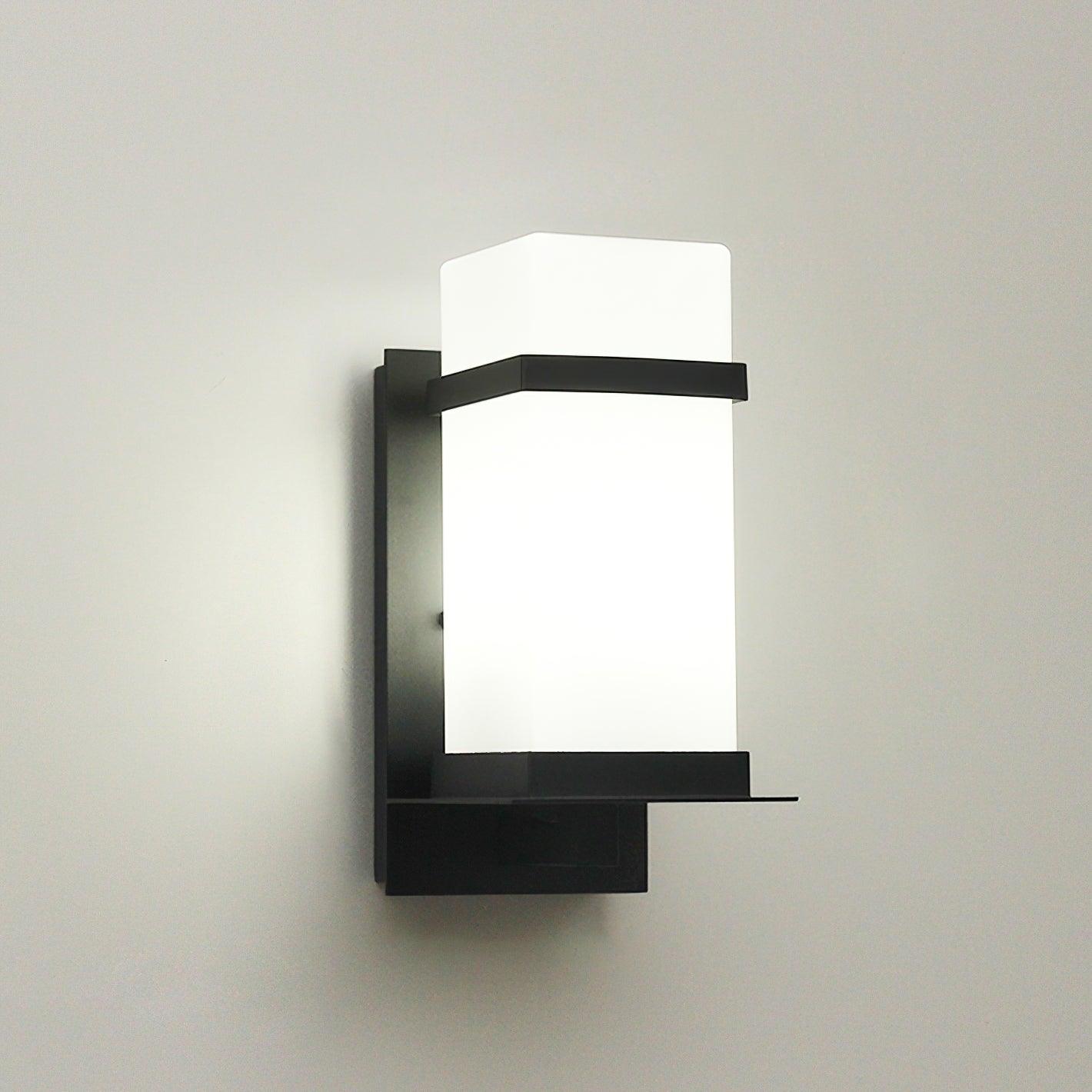 Mcdade Outdoor Wall Light - Blowlighting