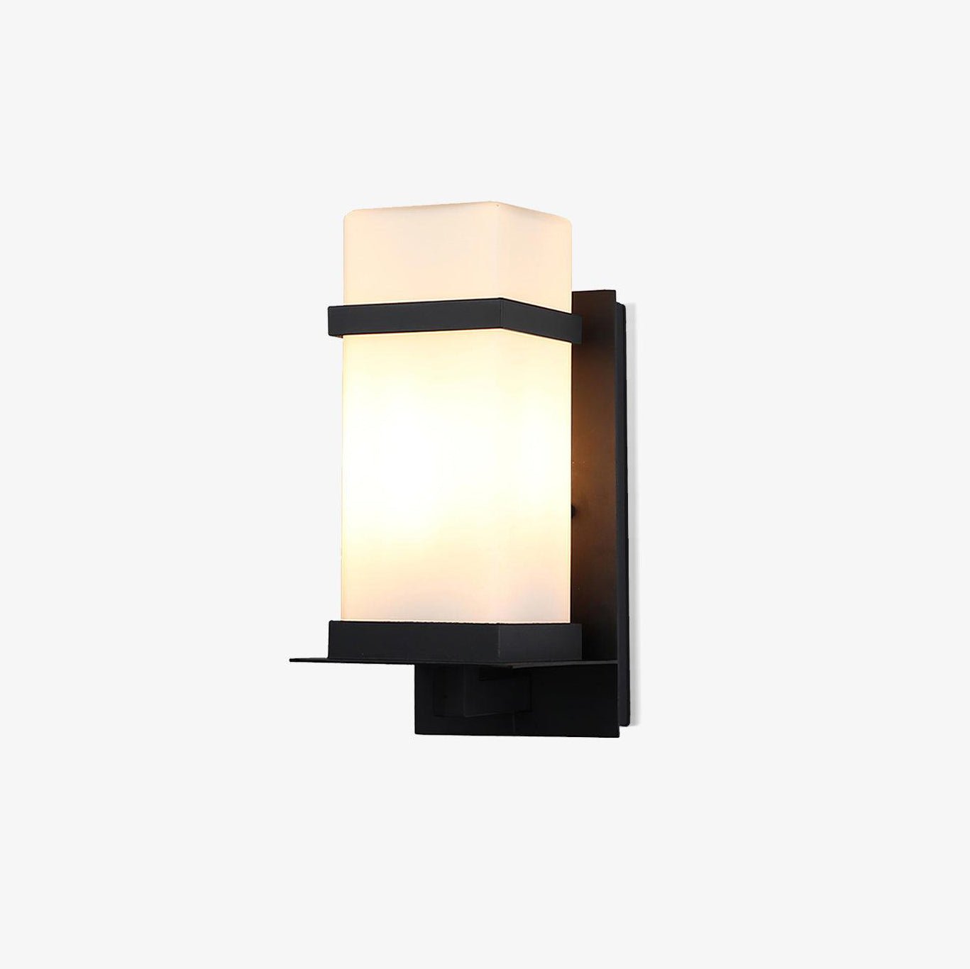 Mcdade Outdoor Wall Light - Blowlighting