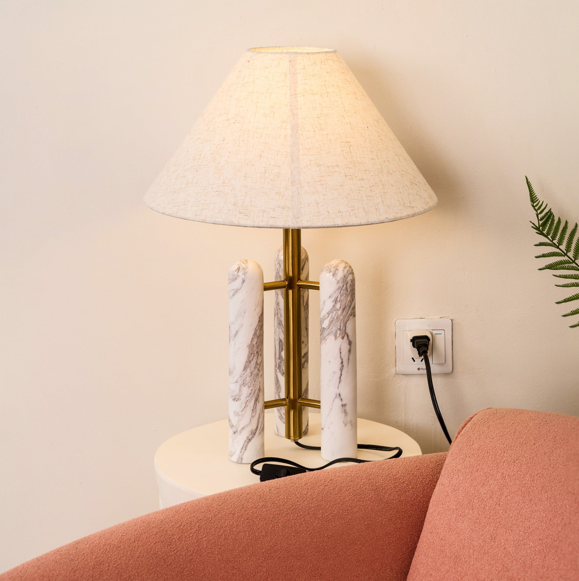 Lloyd Table Lamp - Blowlighting