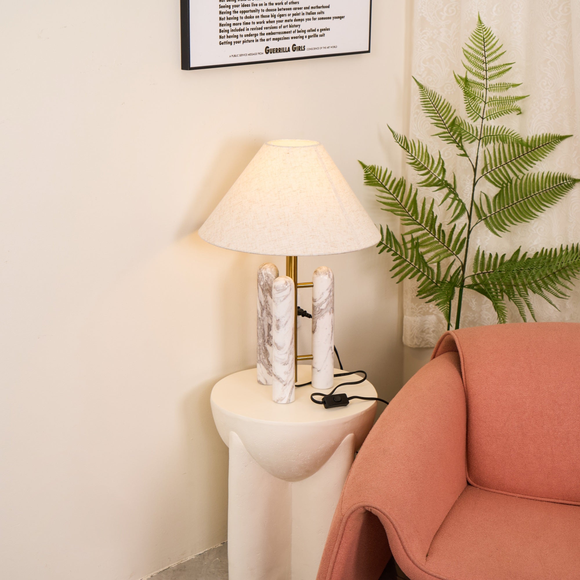 Lloyd Table Lamp - Blowlighting
