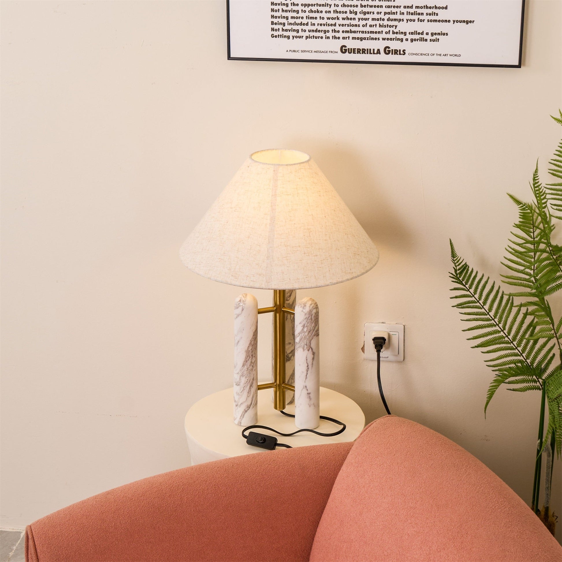 Lloyd Table Lamp - Blowlighting