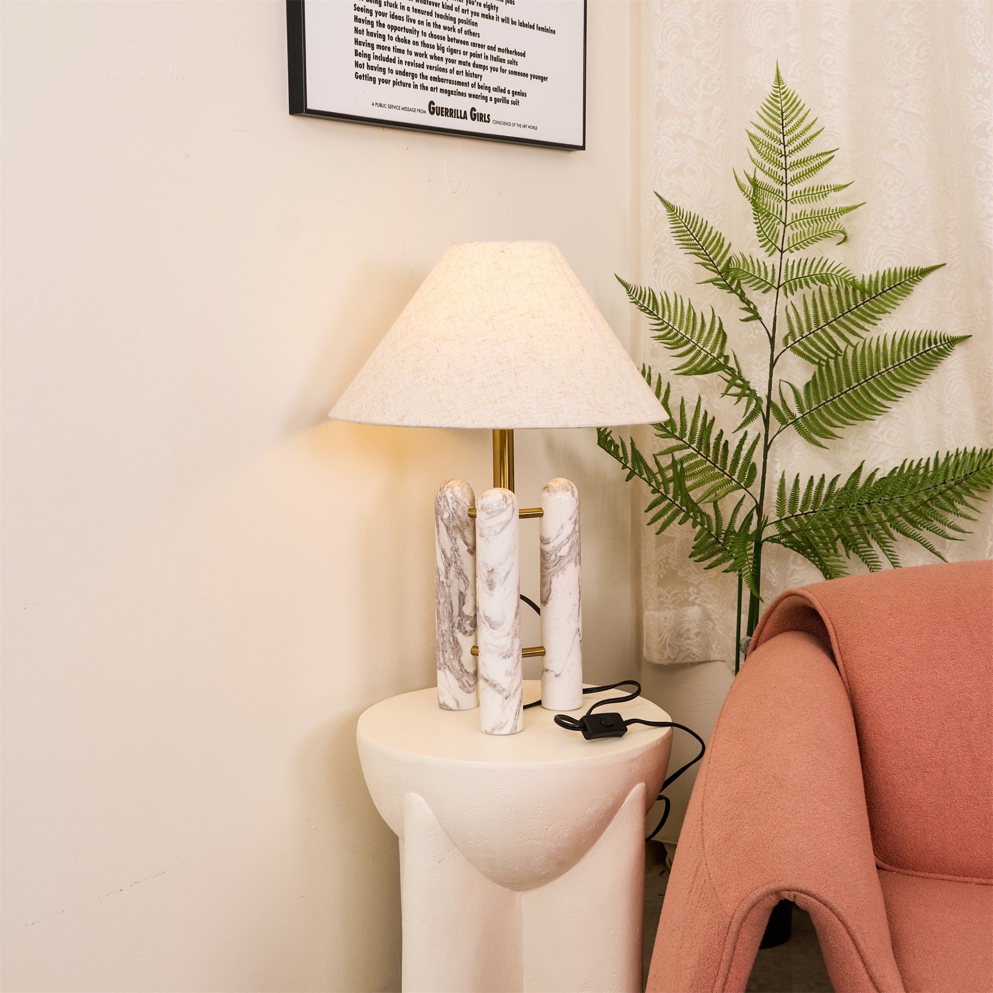 Lloyd Table Lamp - Blowlighting
